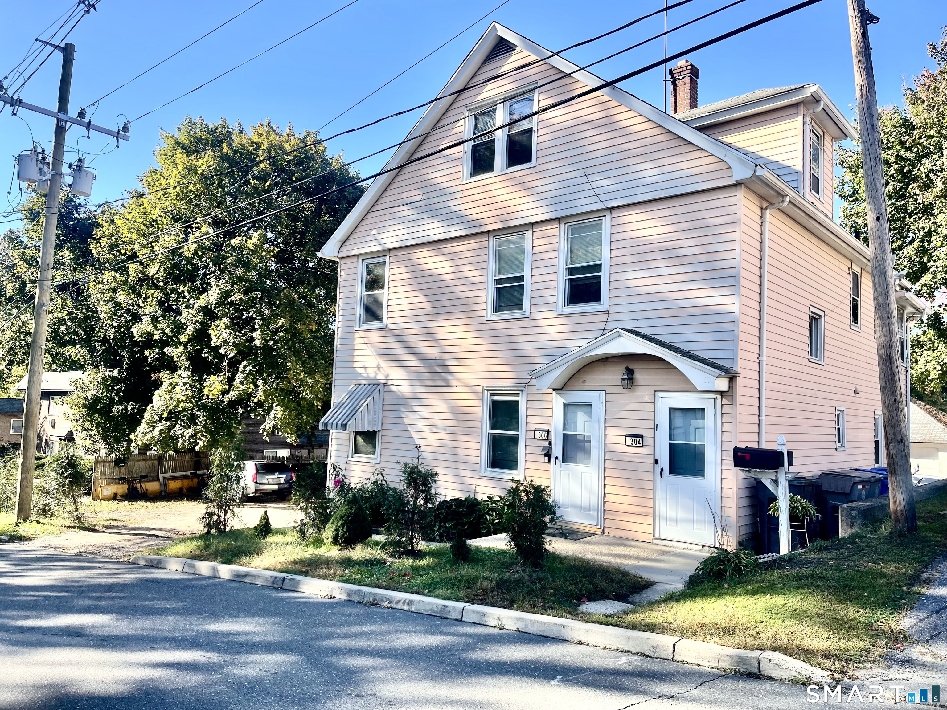 304 Queen Street 2nd — photo