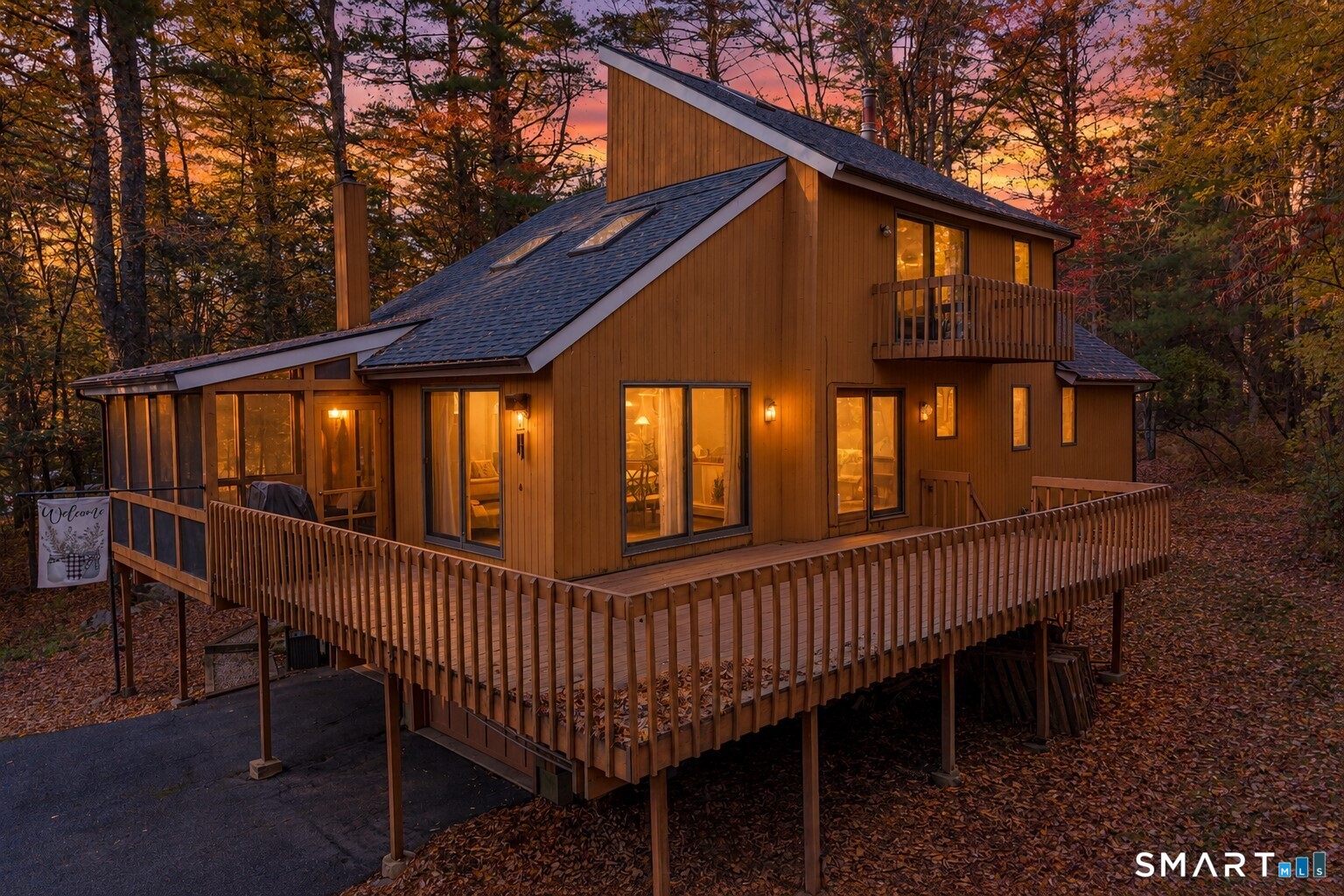 15 Chatham Court — photo