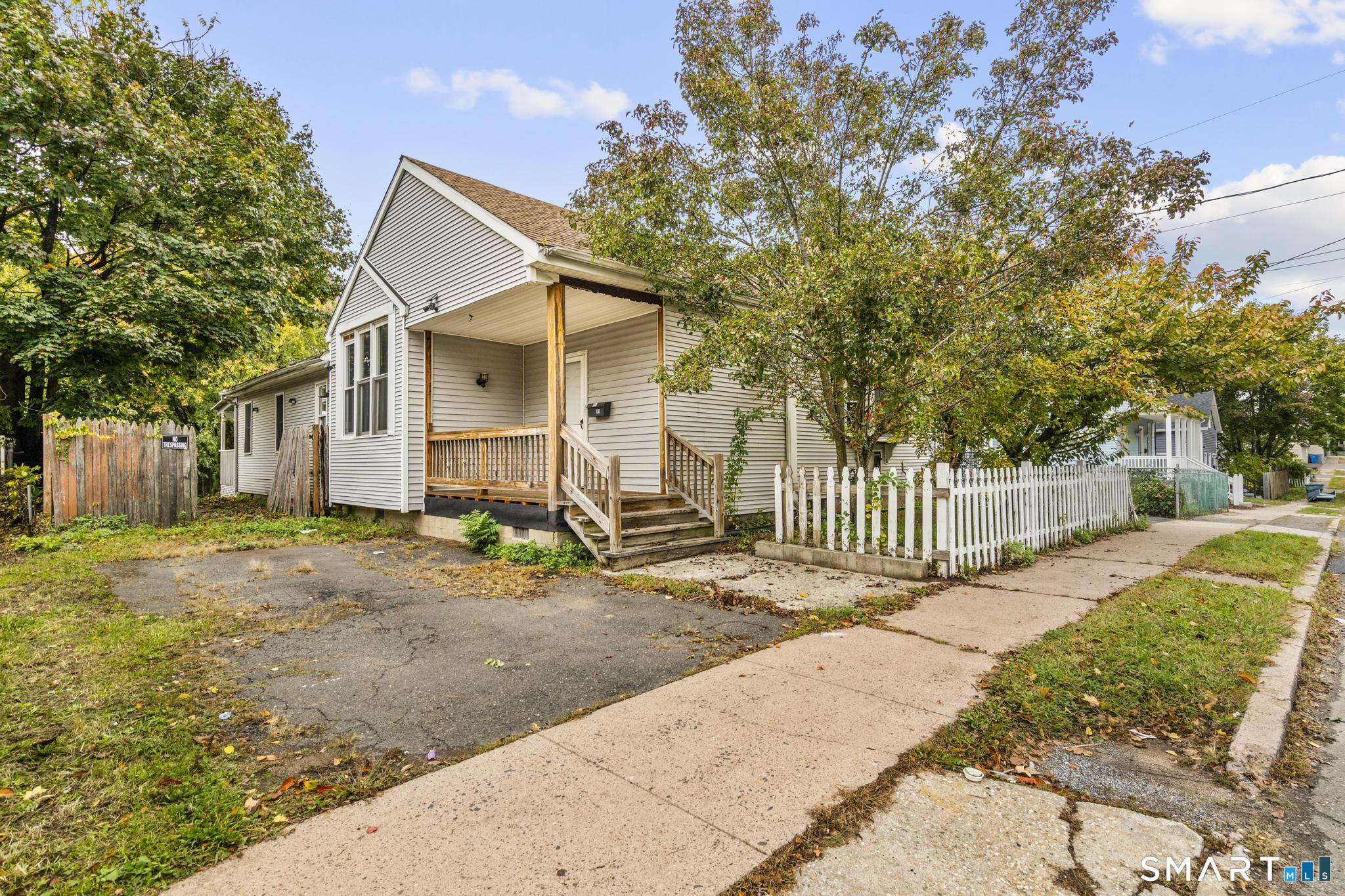 48 Bowen Street — photo