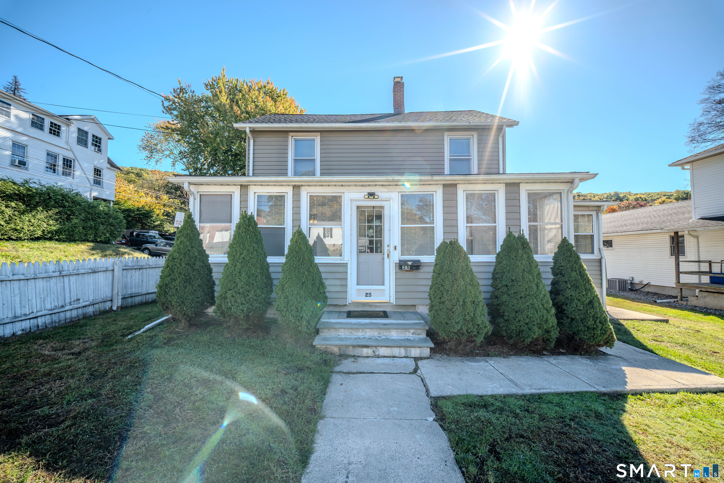 25 Elm Street — photo