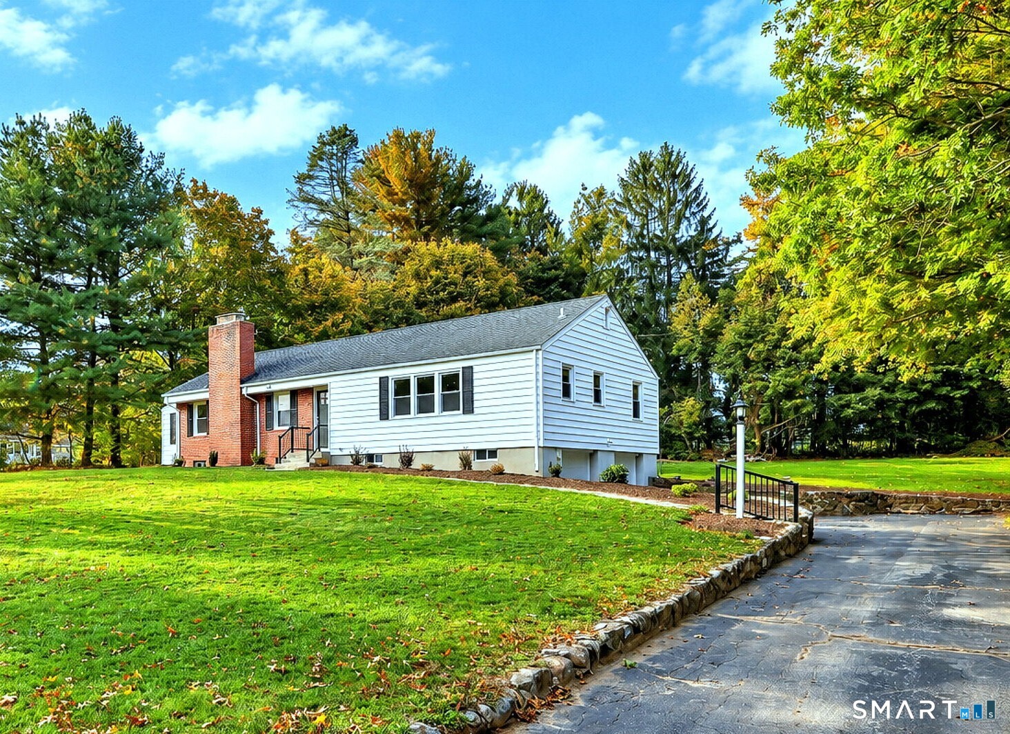 335 Arnold Lane — photo