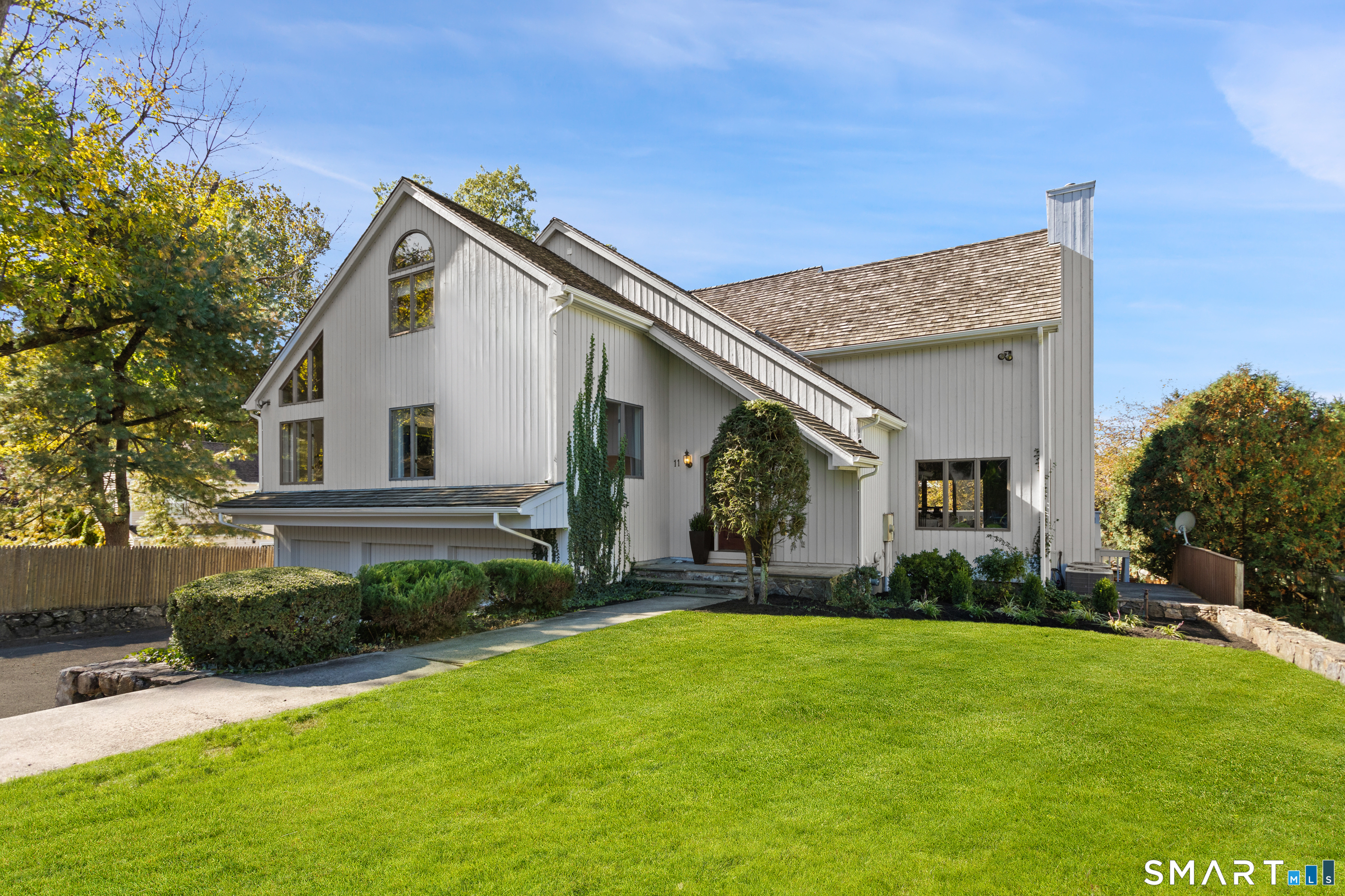 11 Revonah Circle South — photo