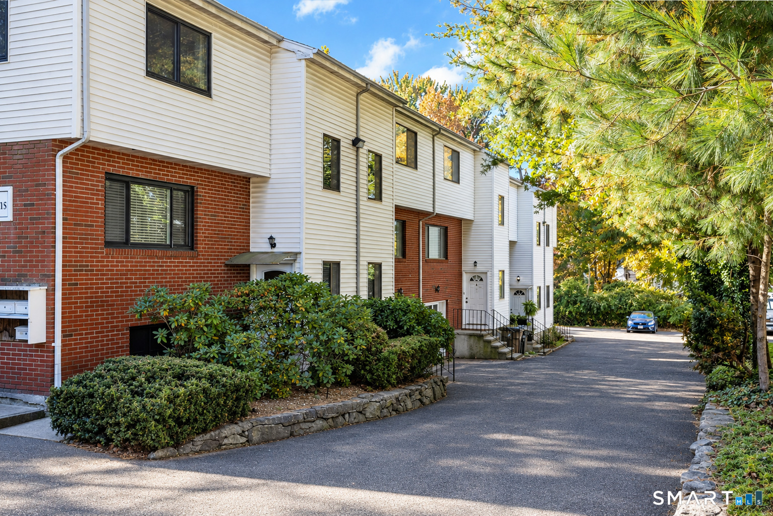 422 Courtland Avenue Unit 1 — photo