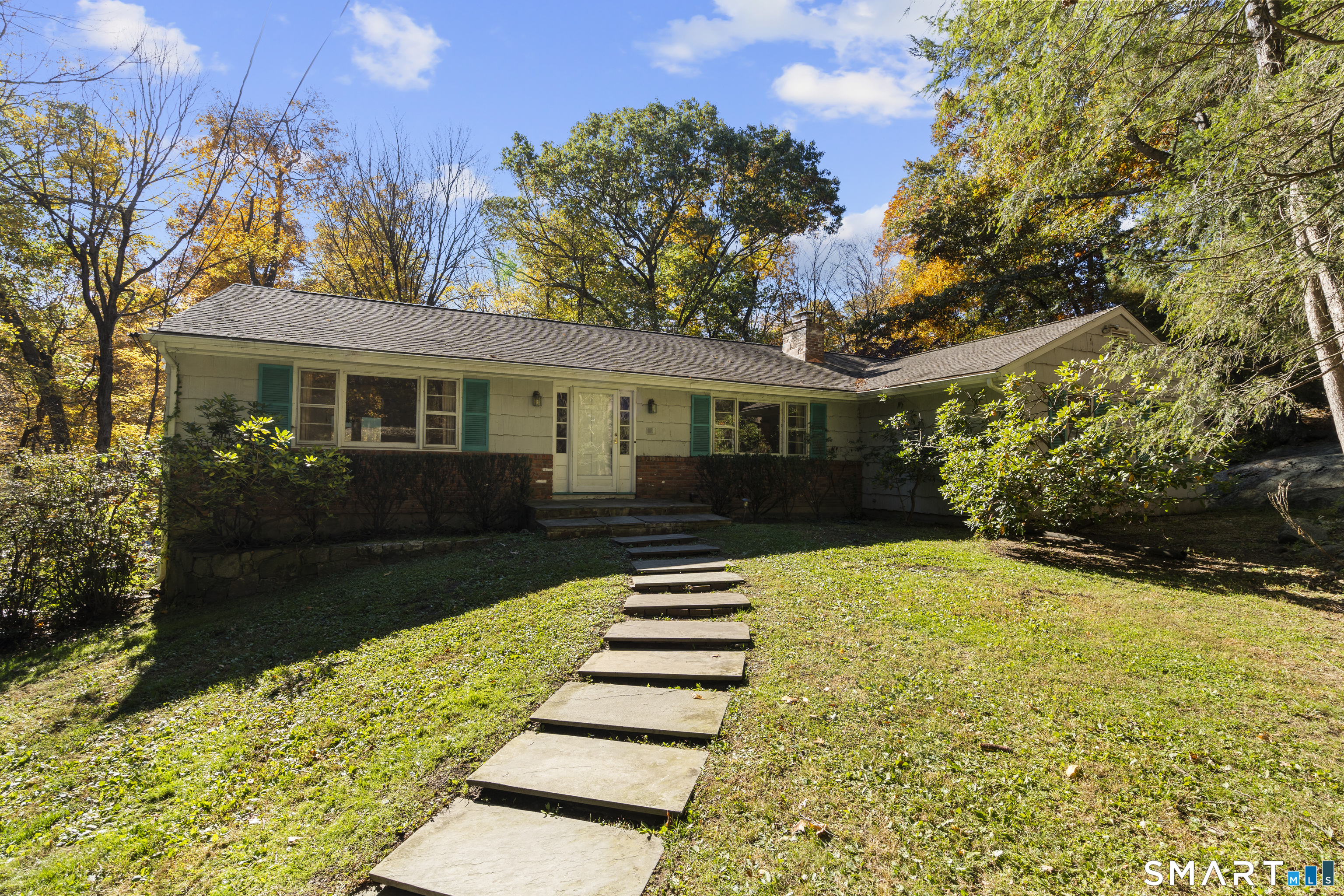 55 Bartlett Lane — photo