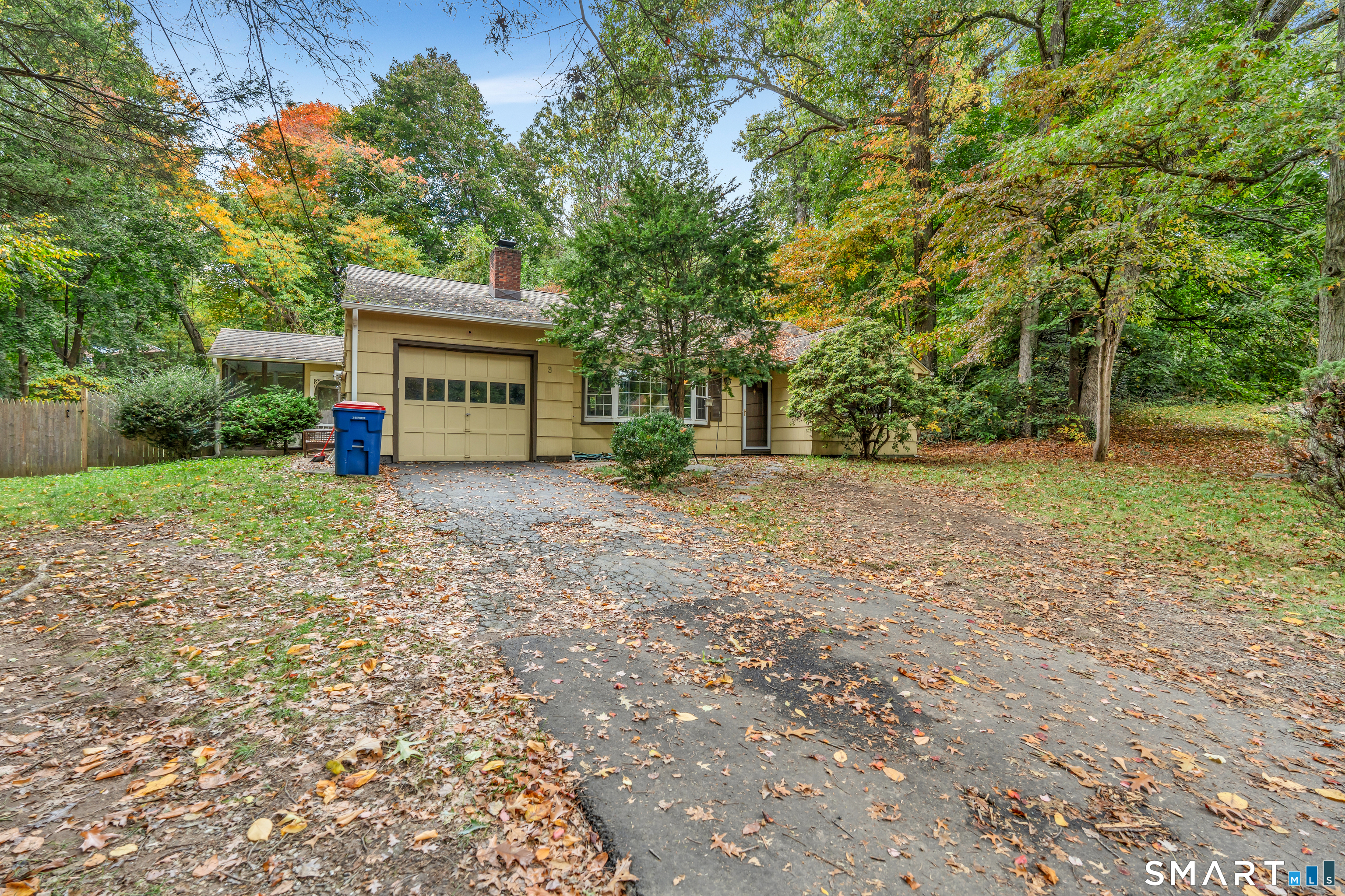 3 Juniper Circle, Trumbull, CT 06611 — photo 2