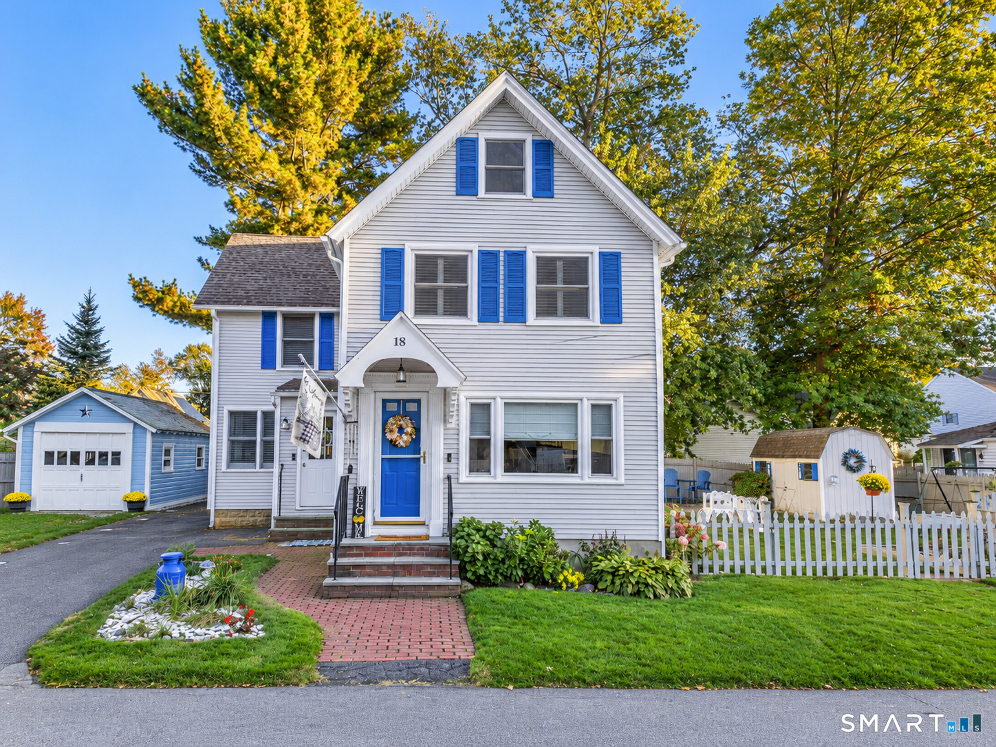 18 Willow Street — photo