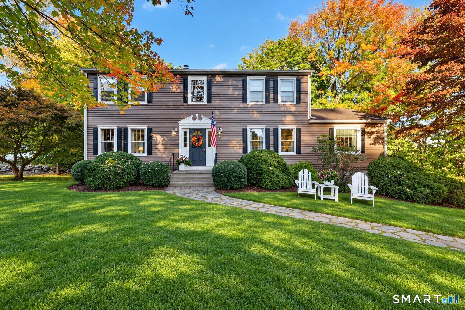 12 Thornwood Place — photo