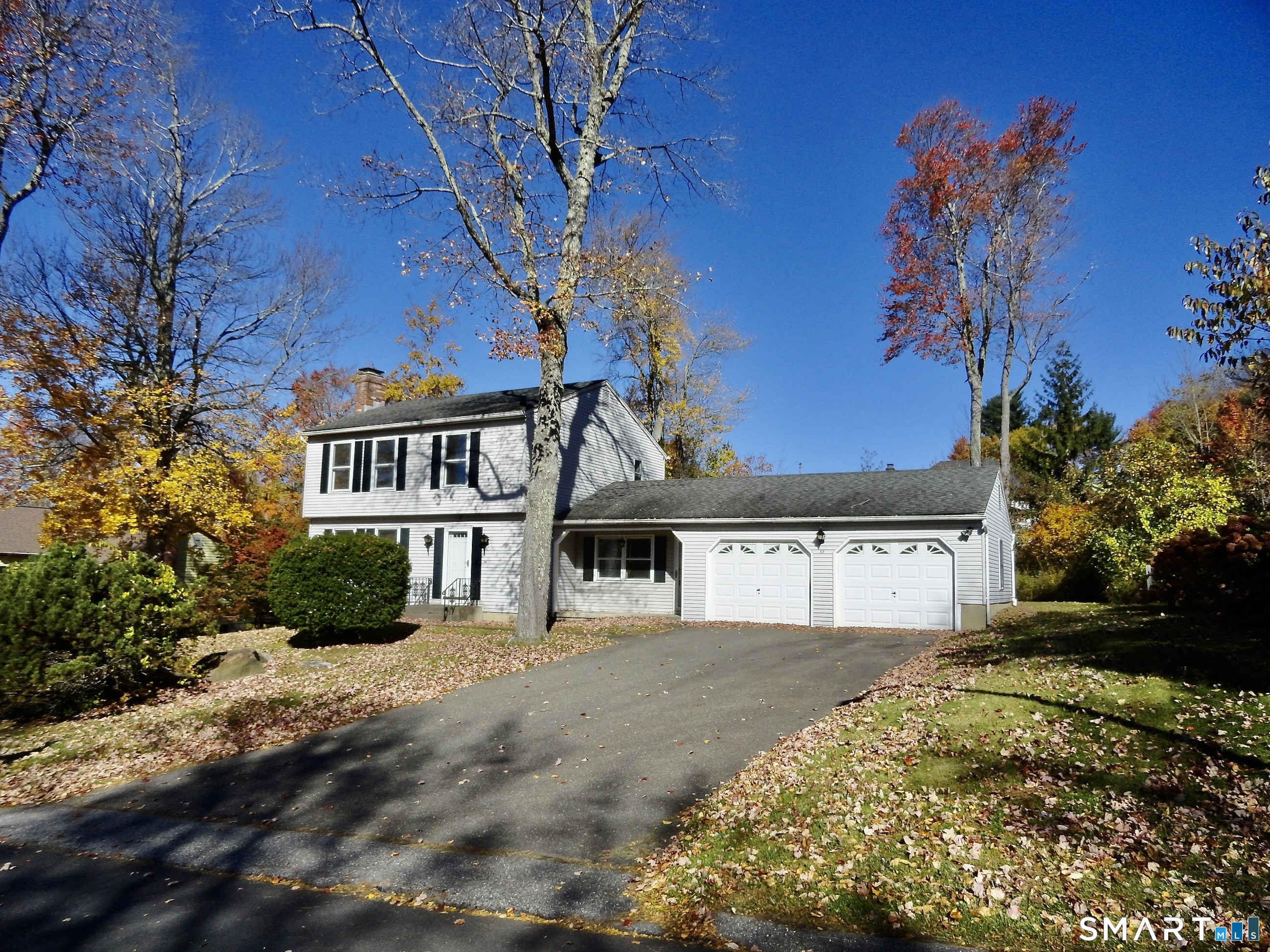 55 Wedgewood Drive — photo