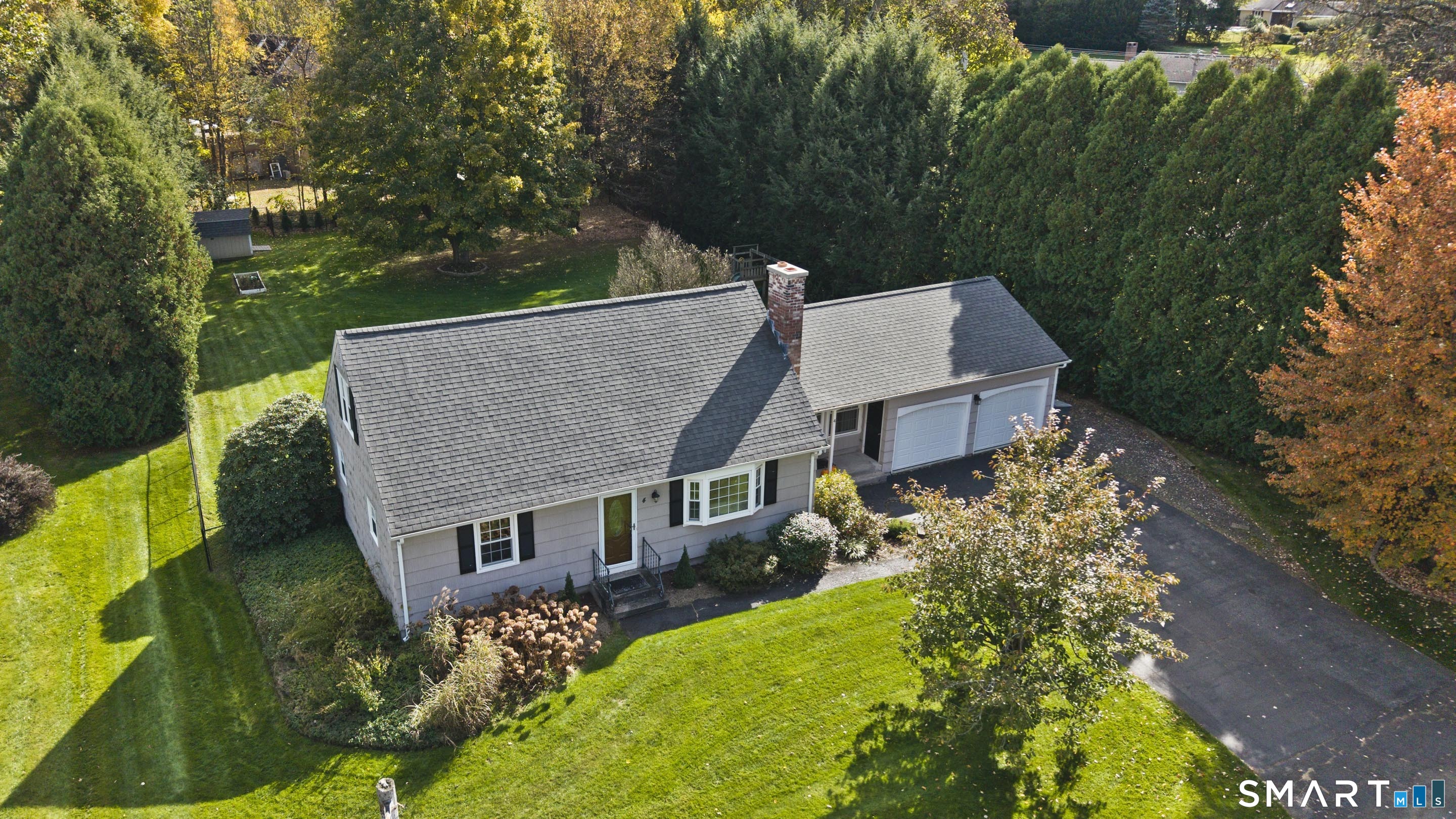 4 Hummingbird Lane — photo