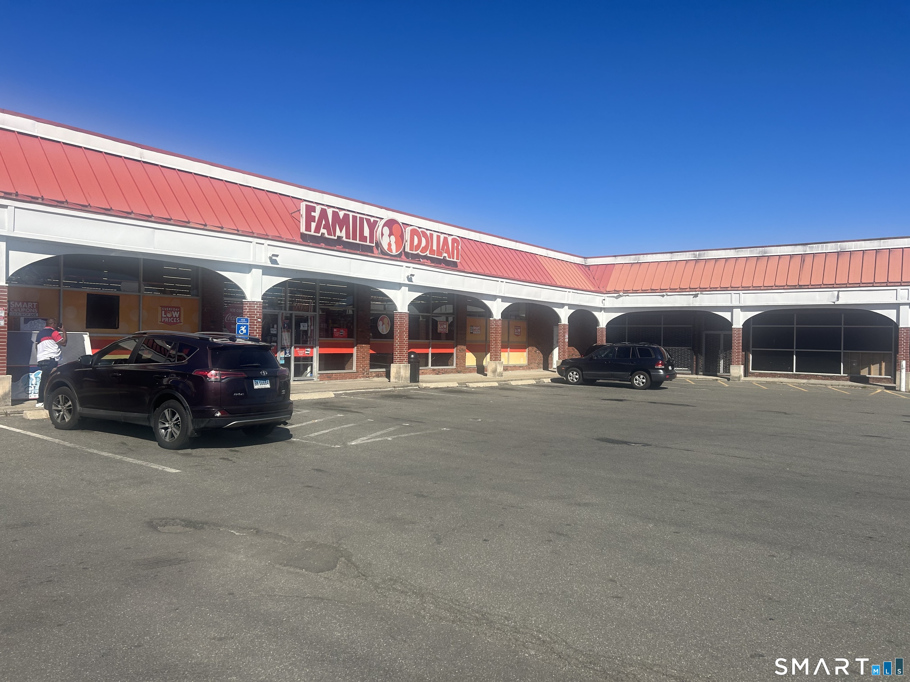 1055 Boston Post Road — photo