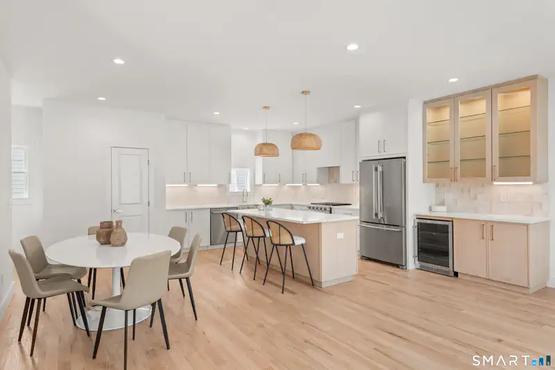 53 Sterling Street — photo