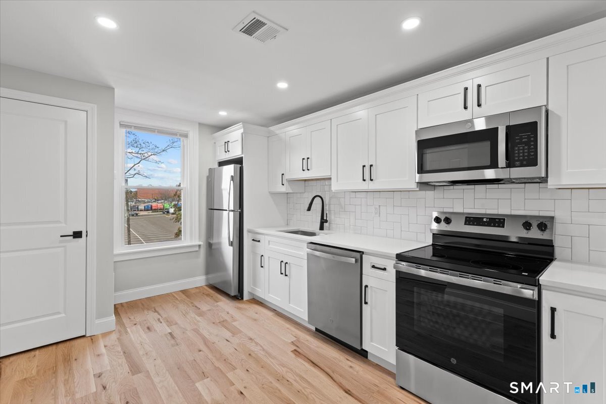 35 Tilton Street Unit 3 — photo