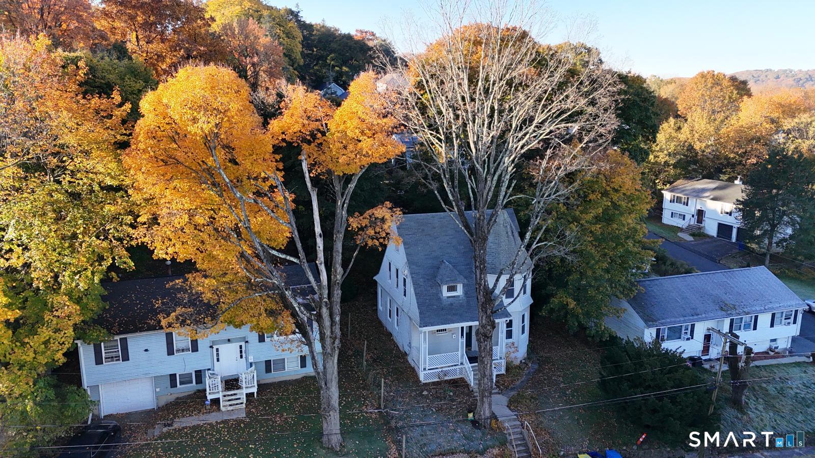 35 Edgehill Avenue — photo
