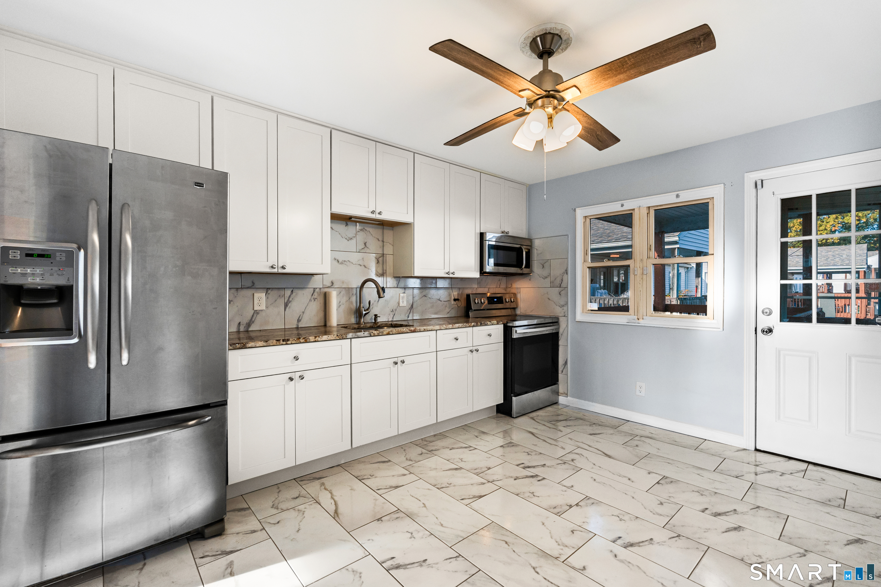 15 Cherry Hill Drive Unit 2a — photo
