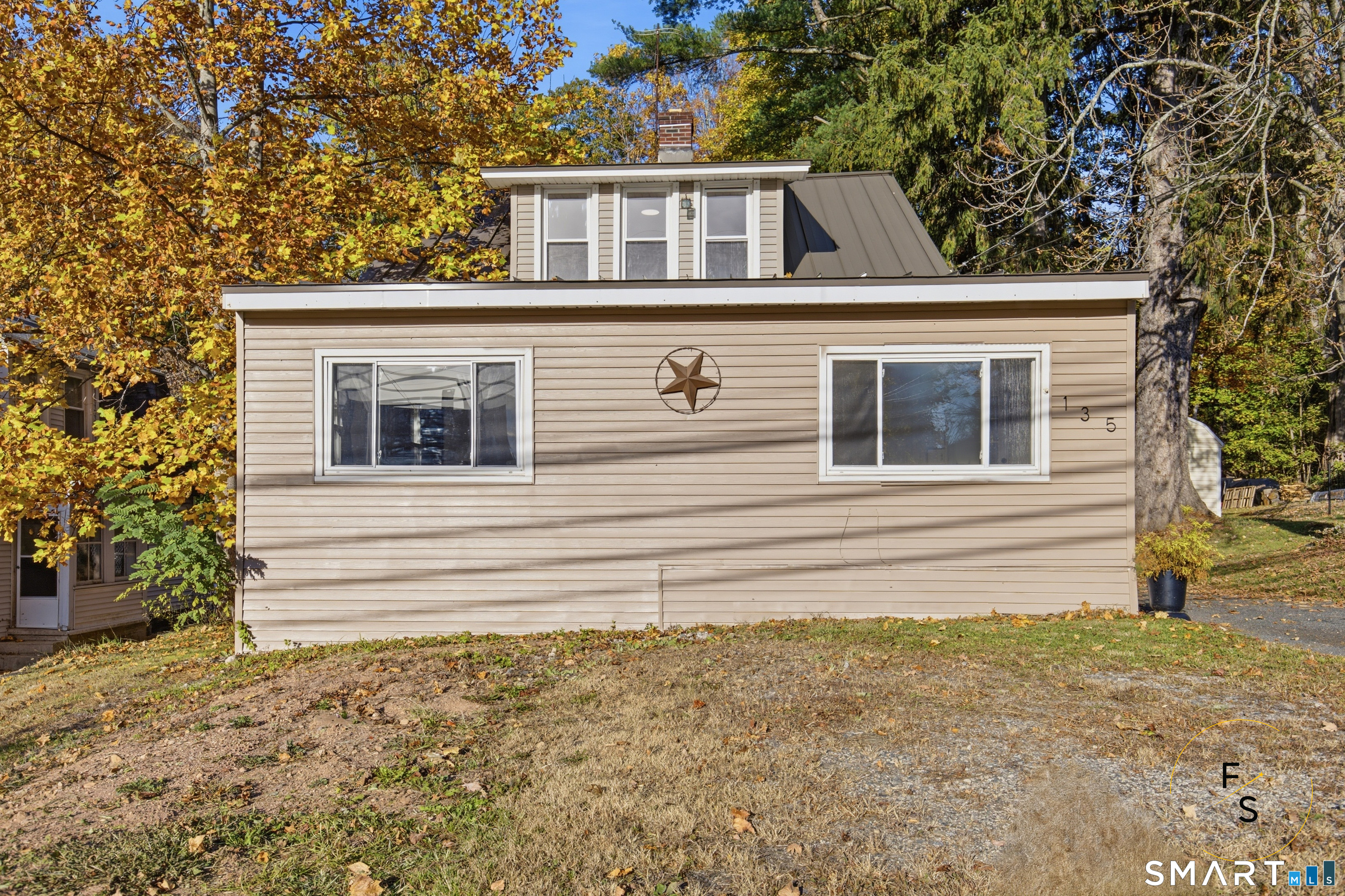 135 New Harwinton Road — photo