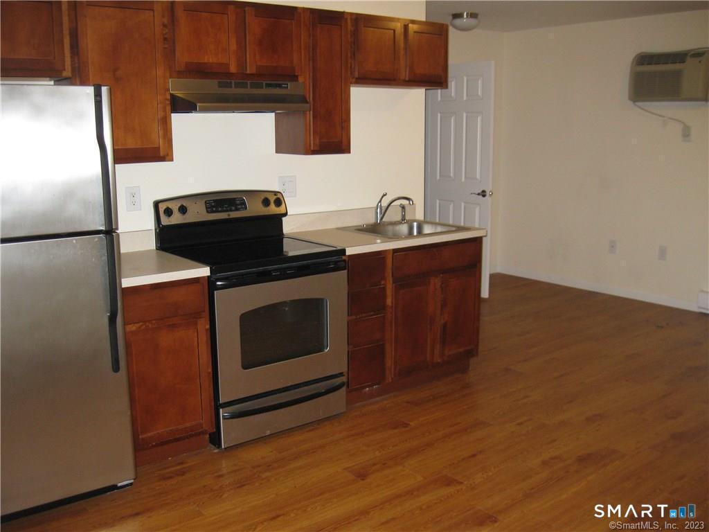 7 New Street Unit 103 — photo