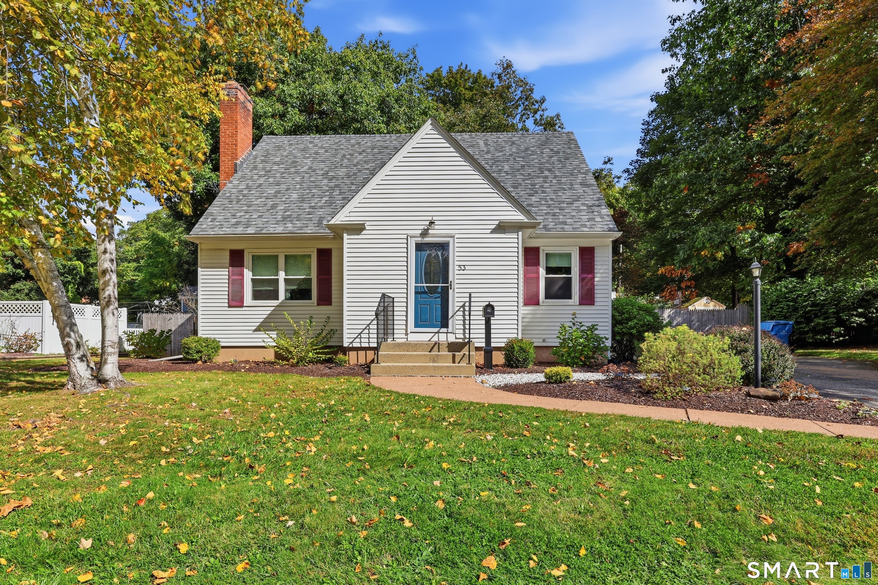 53 Alice Drive — photo