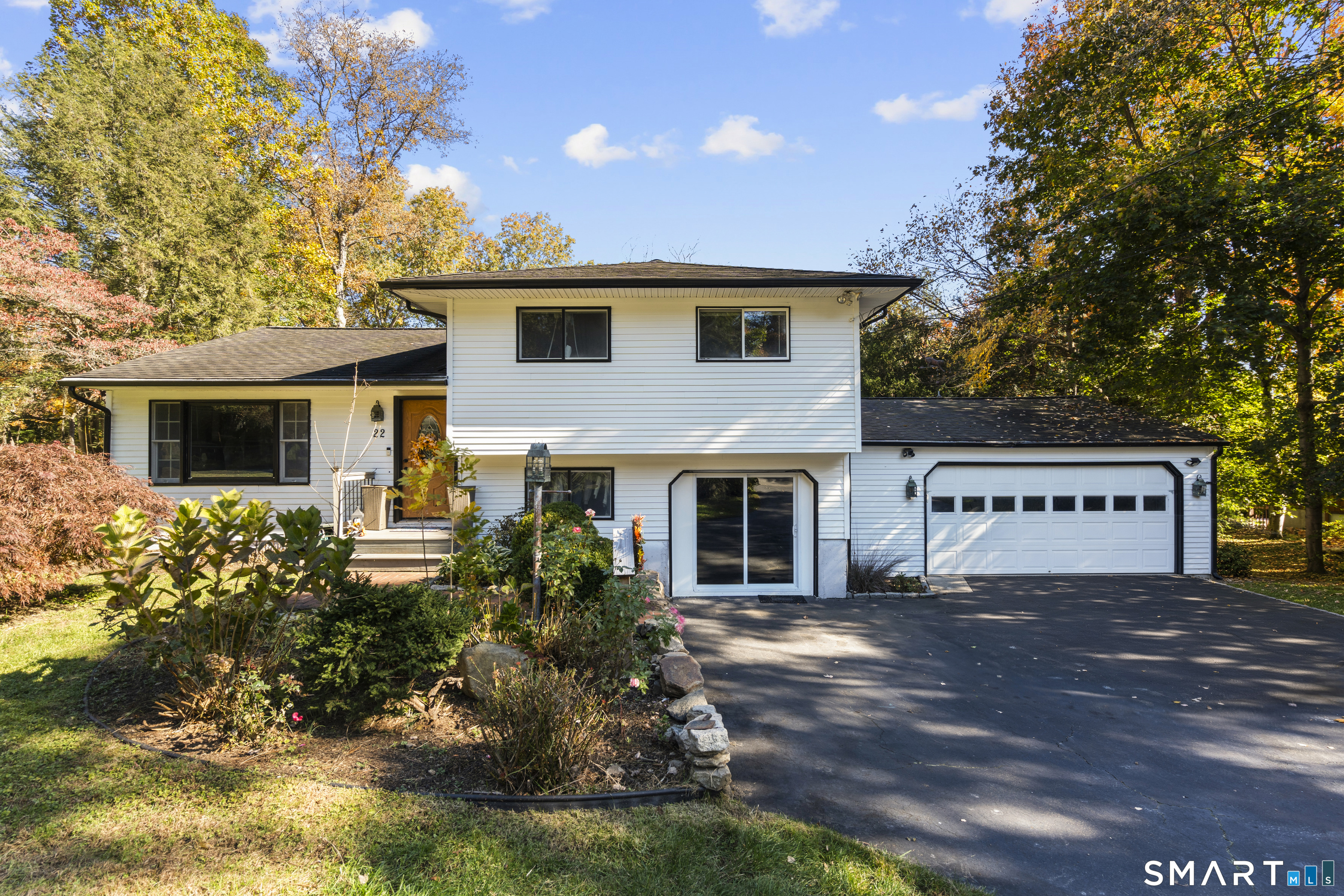 22 Algonquin Road — photo