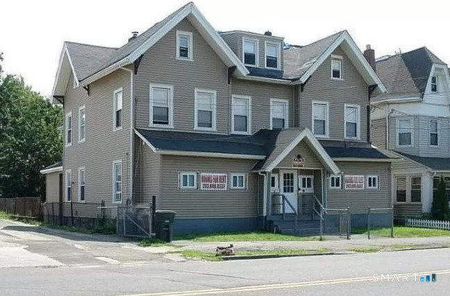 976 Iranistan Avenue Unit 15 — photo