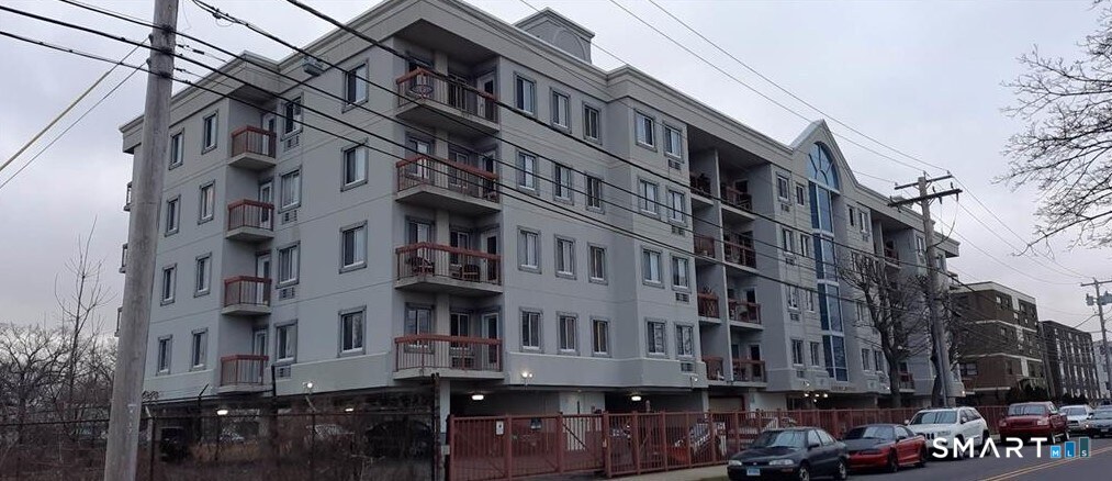 850 Atlantic Street Unit 411 — photo