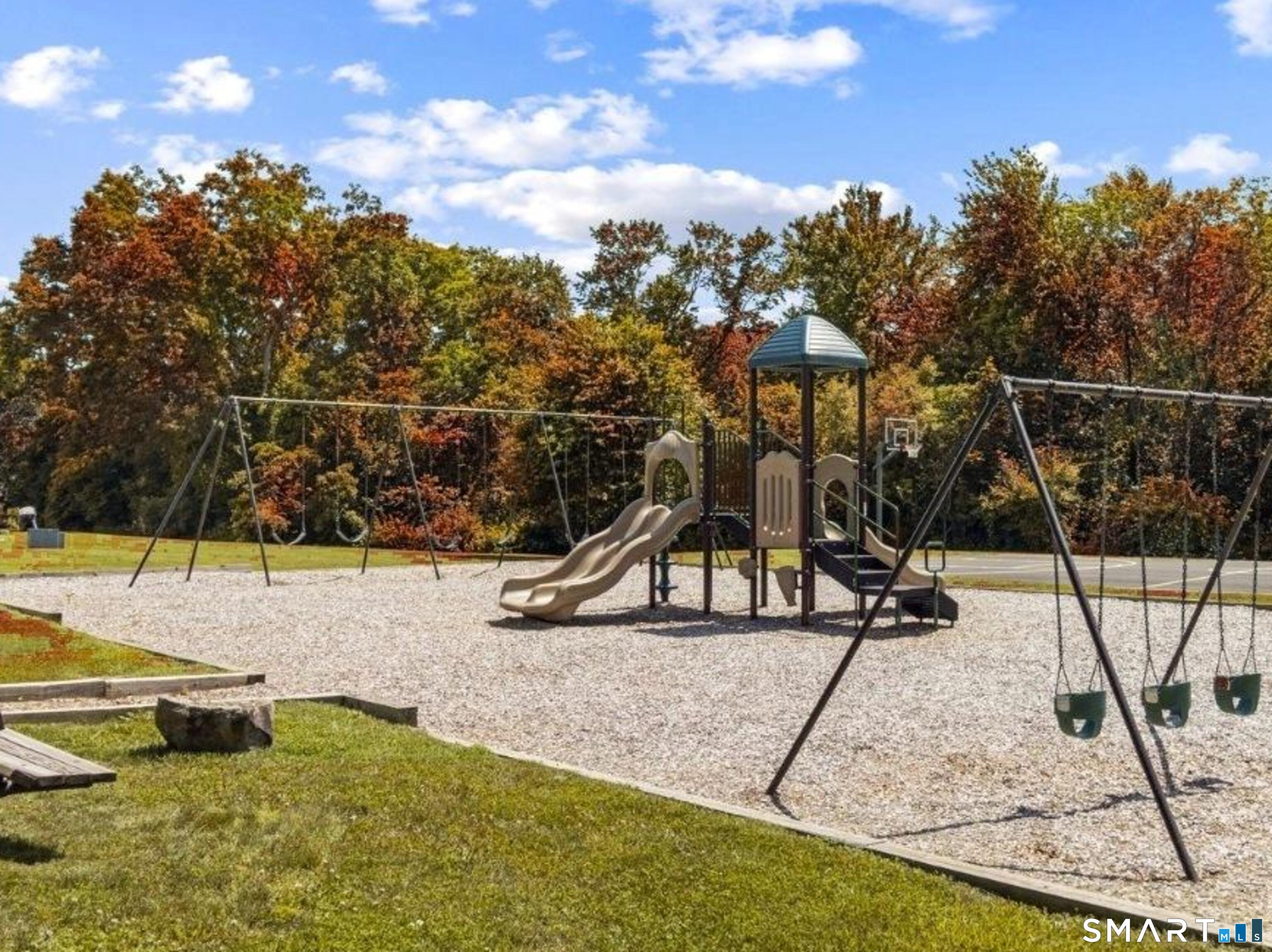4 Lakeside Drive Unit N, Ledyard, CT 06339 — photo 3