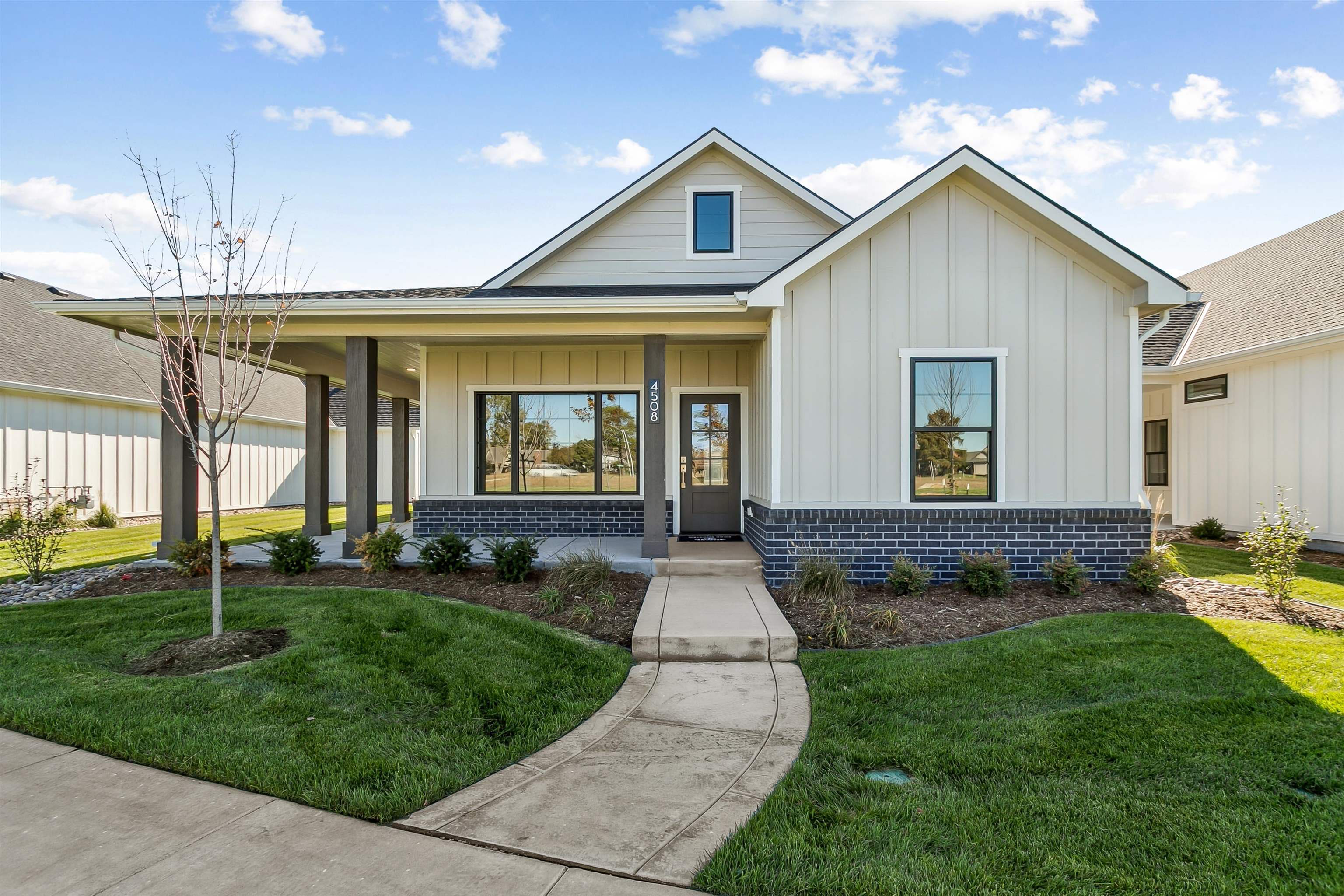 4508 N Harborside Dr Acadia Model — photo