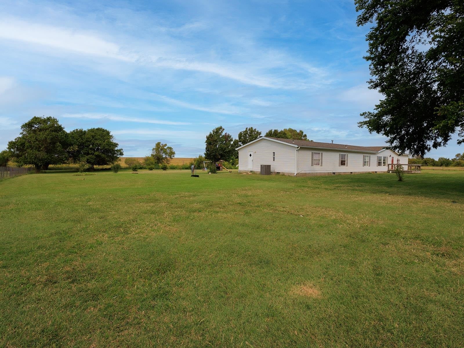 29809 191st Rd, Maple City, KS 67102 — photo 2