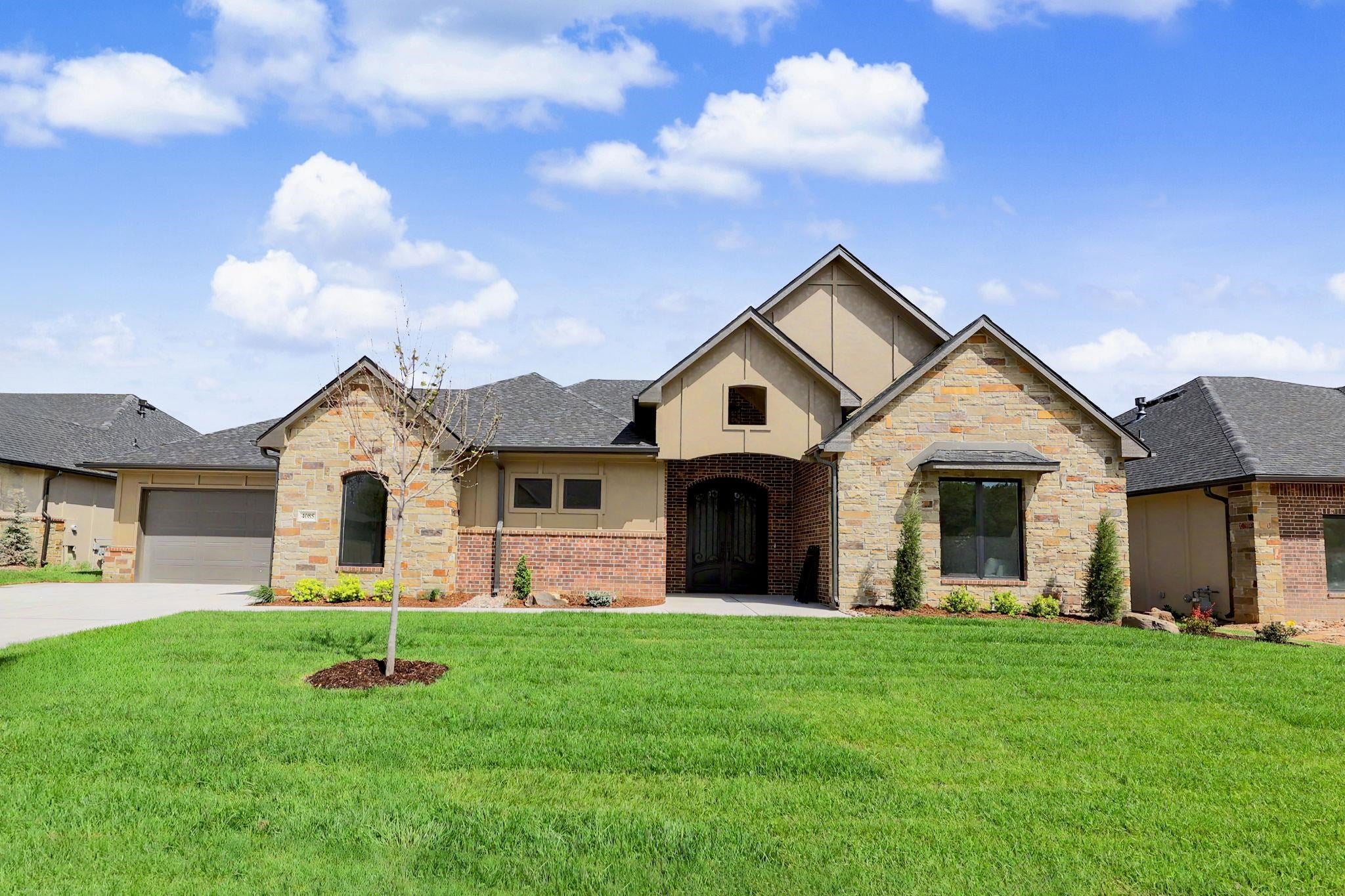 4085 N Tyler Ct — photo