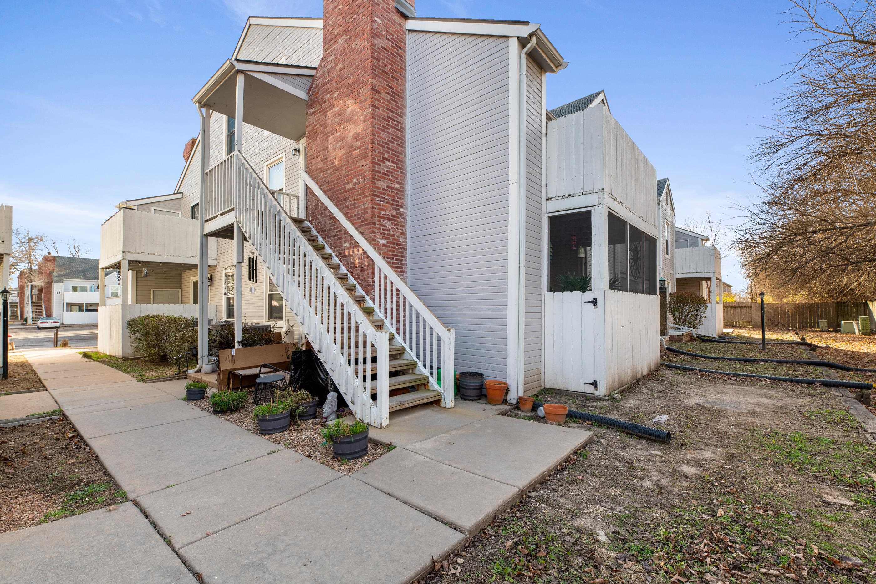1717 S Cypress St #1424 Unit #1424 — photo