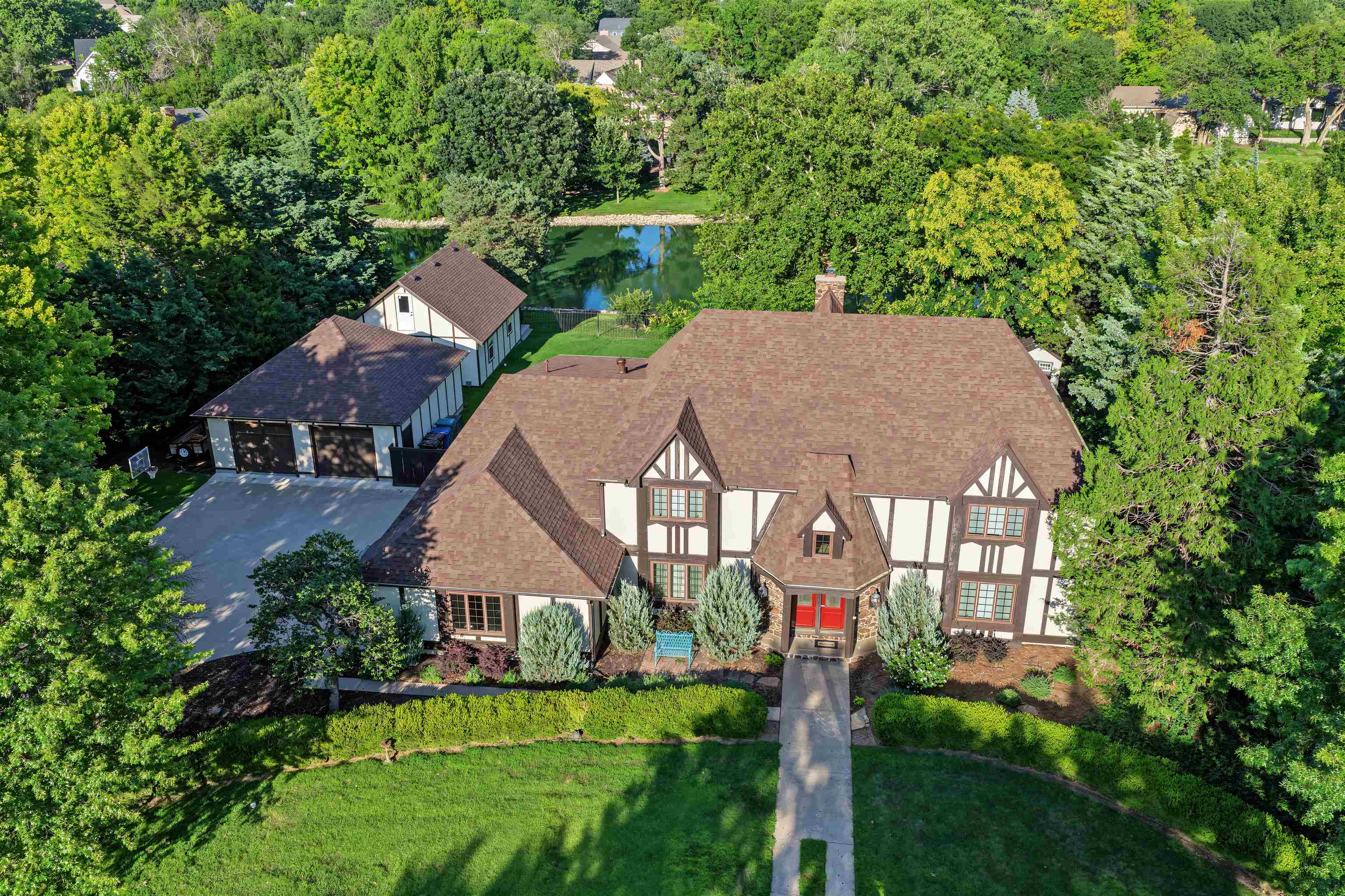 1436 N High Dr — photo