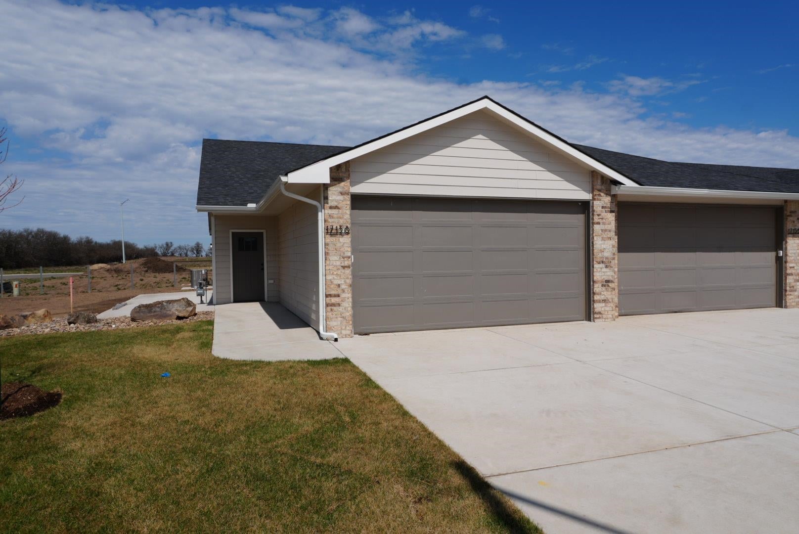 17138 W Lawson Cir — photo