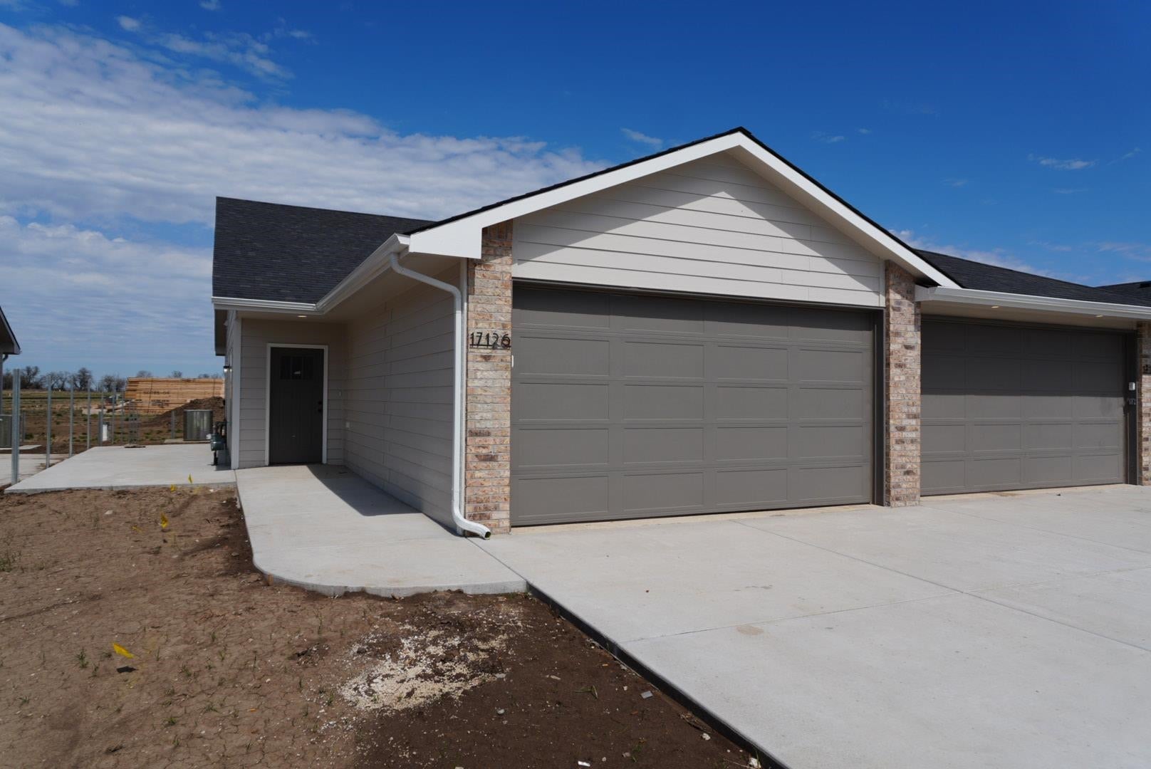 17126 W Lawson Cir — photo
