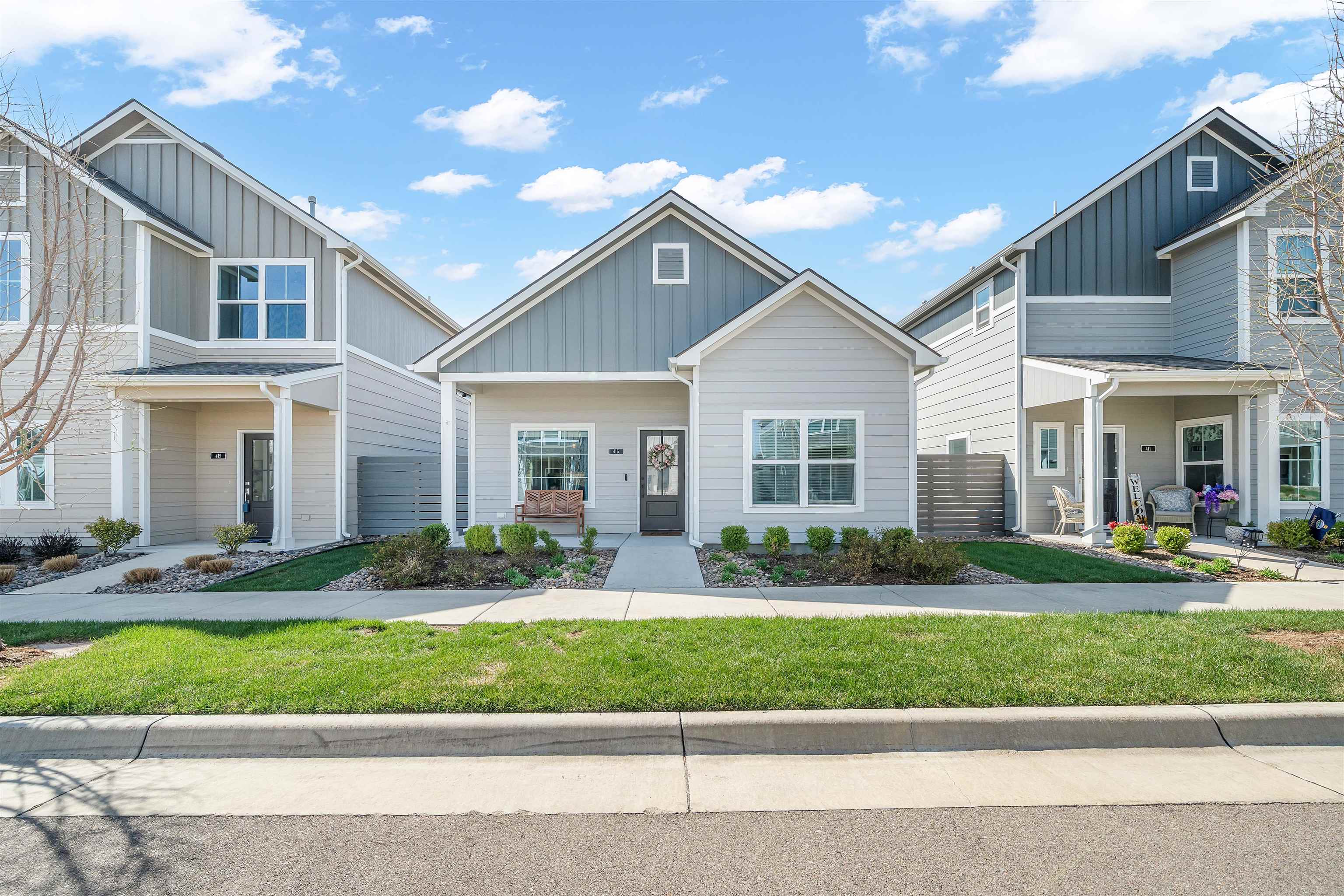 415 E Park Pl — photo