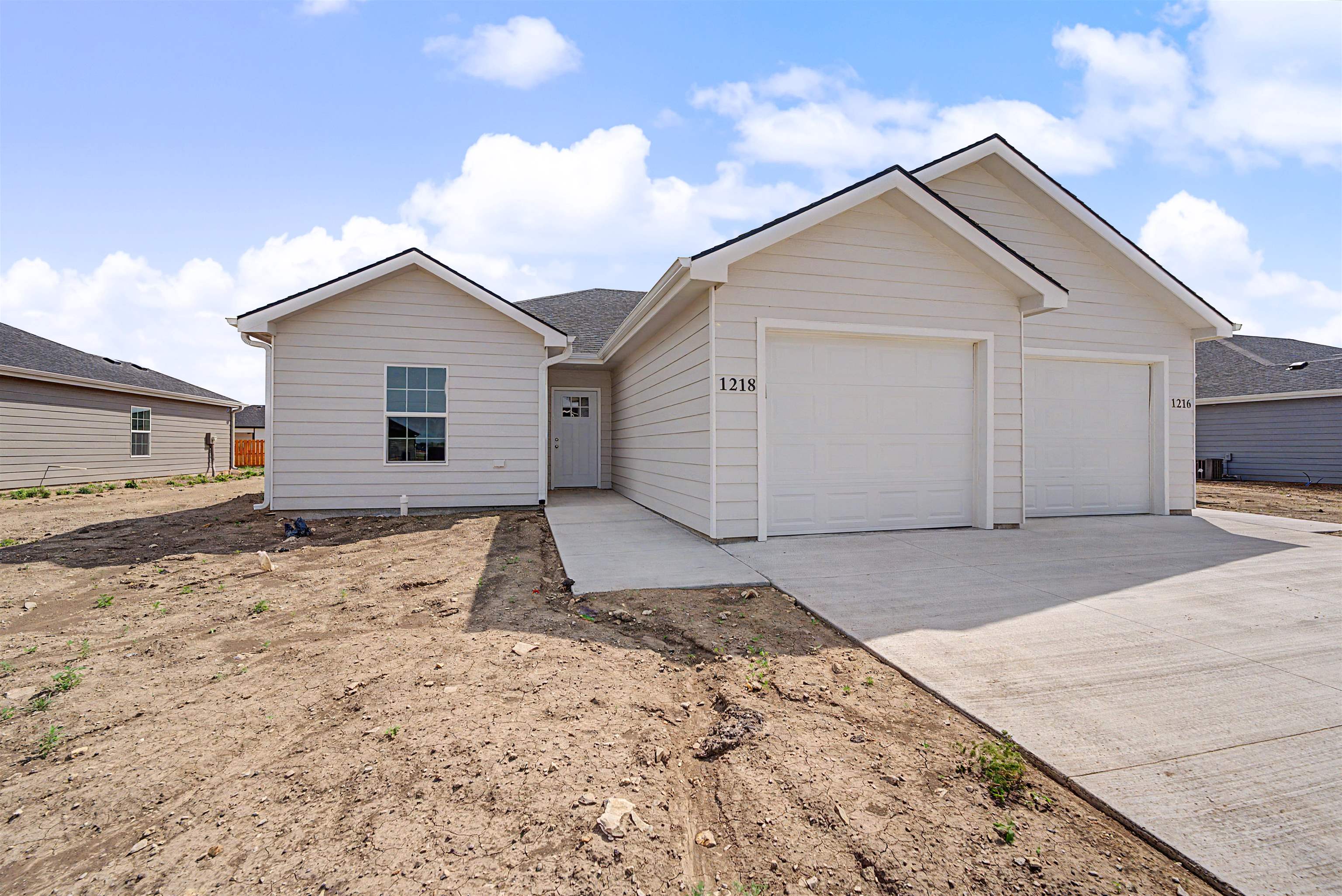 1218 Fountain Dr — photo