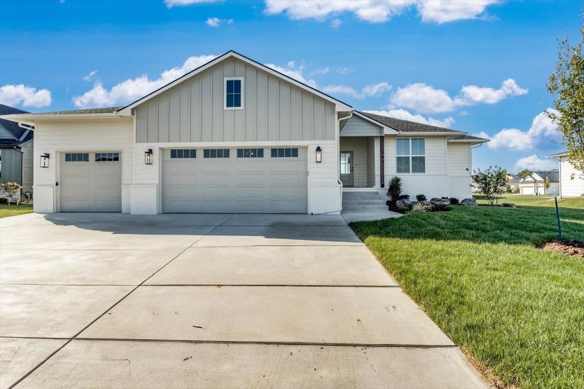 234 S Wellcrest Cir. — photo