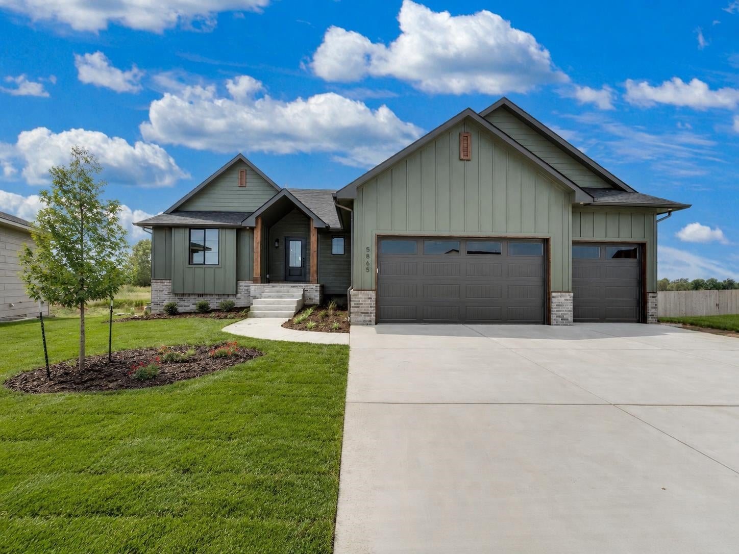 5865 N St. Paul Ct. — photo