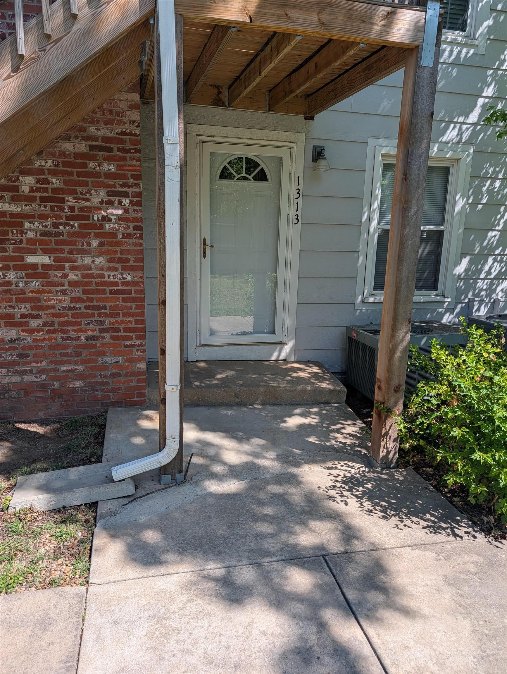 1717 S Cypress #1313 — photo