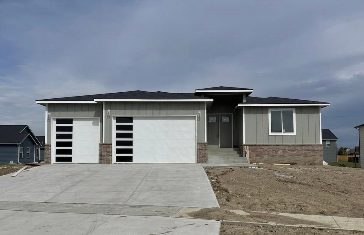 12915 E Spring Valley St. — photo