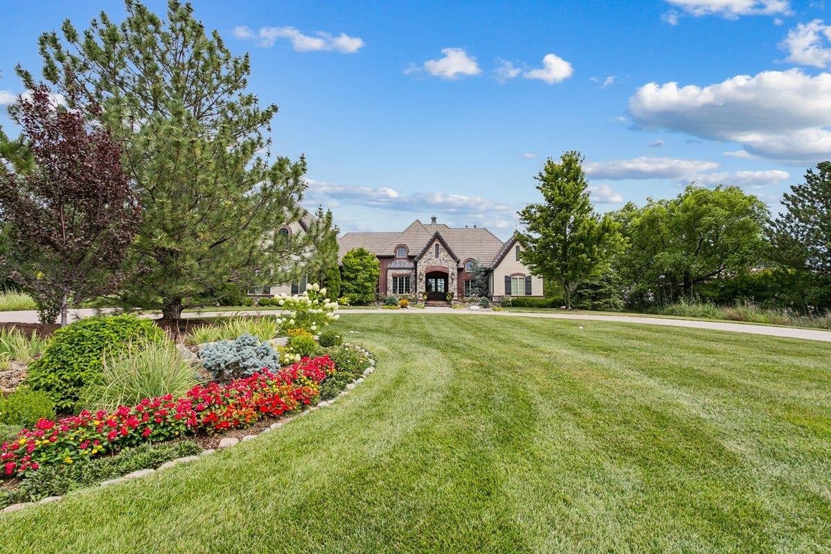 224 E Cedar Ridge Ct. — photo