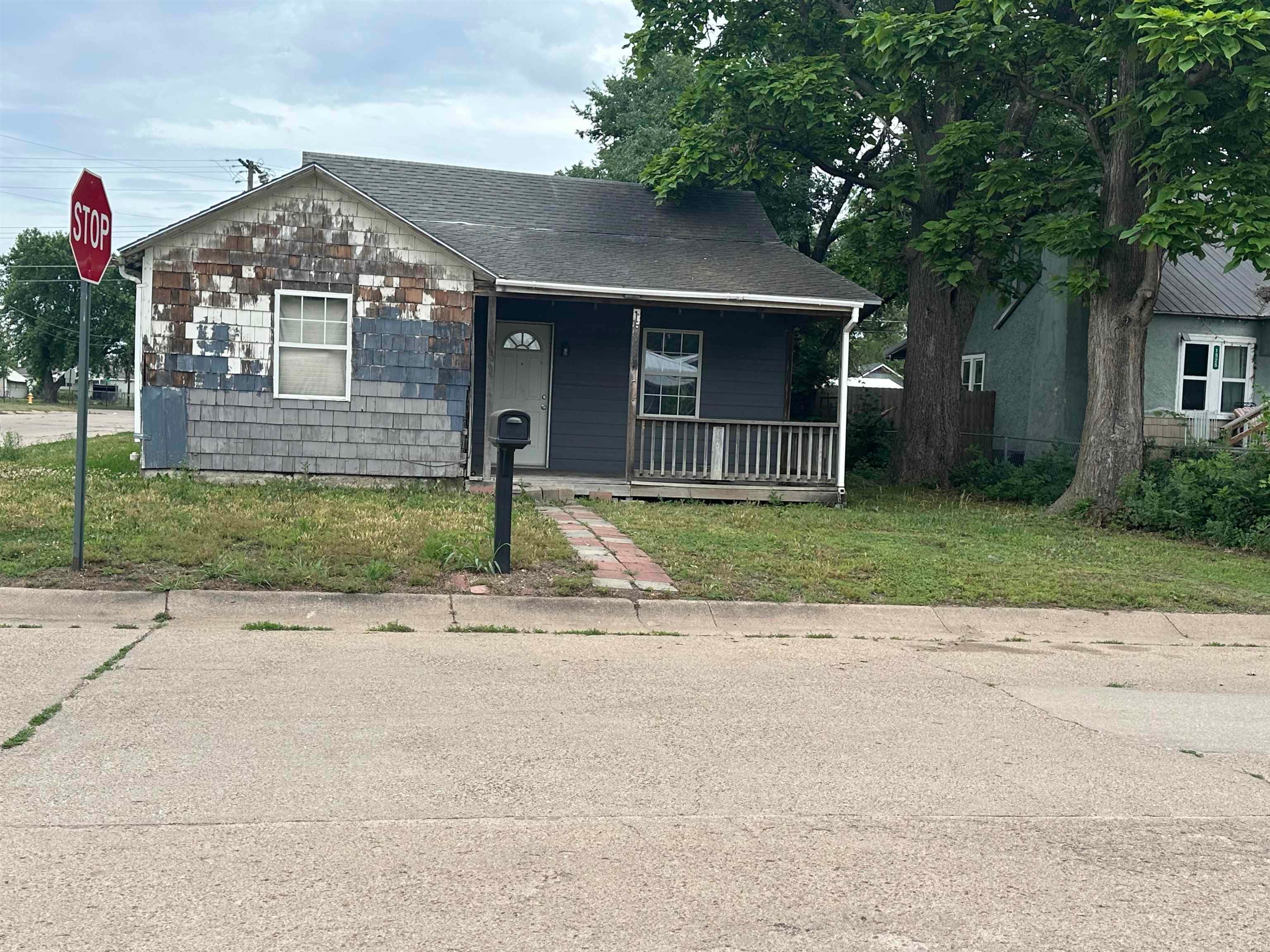 1529 N C St. — photo