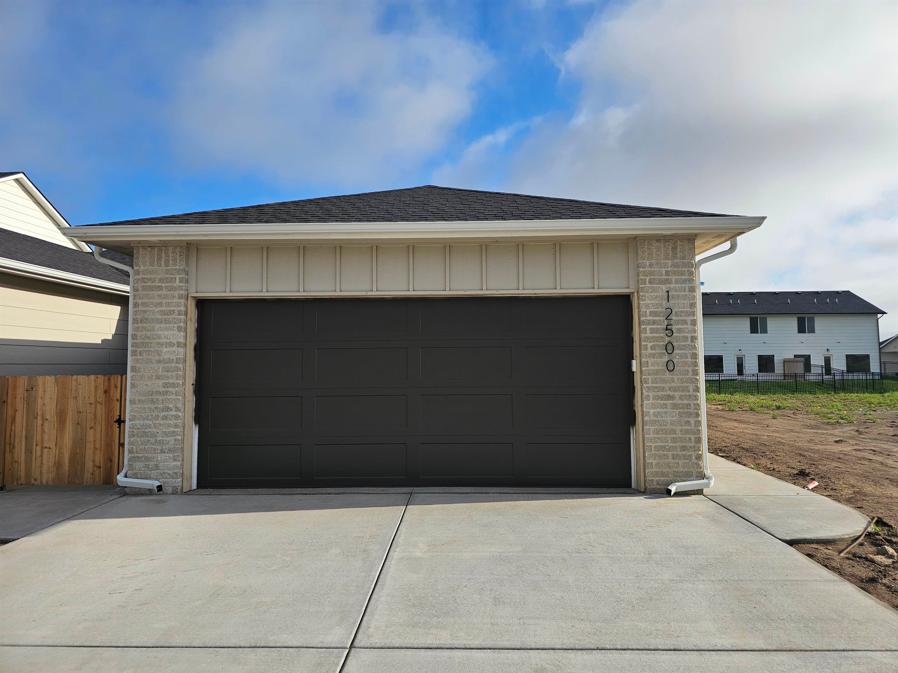 12590 W Northstar St — photo