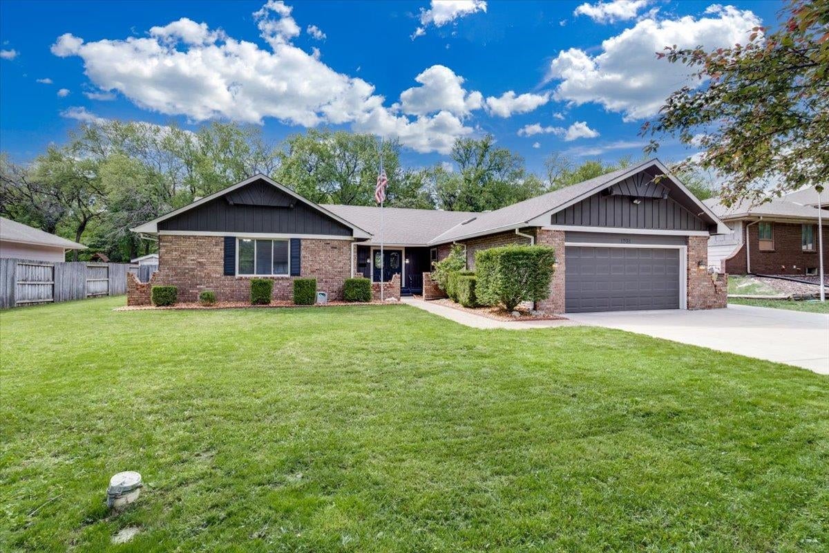 1231 Dry Creek Dr — photo