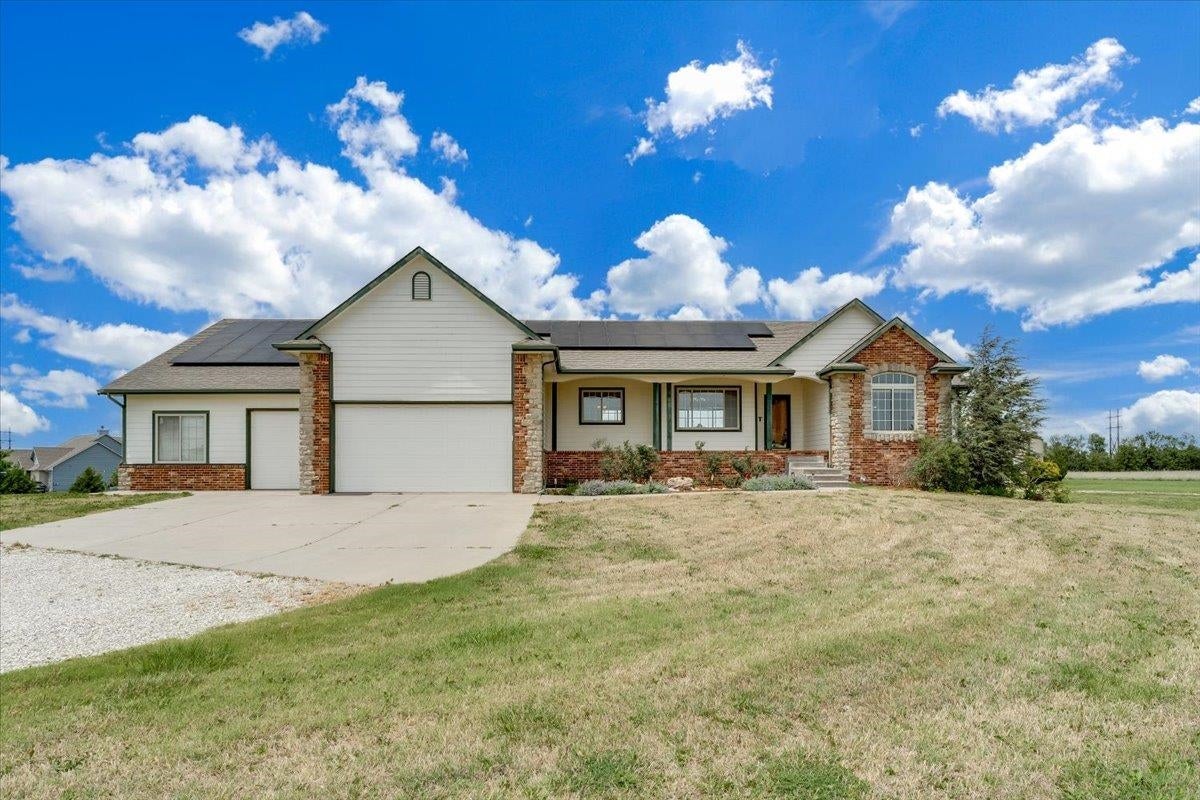 8015 S Butterfly Ct — photo