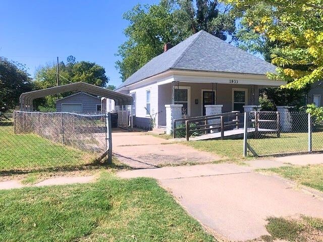 1933 S Palisade Ave. — photo