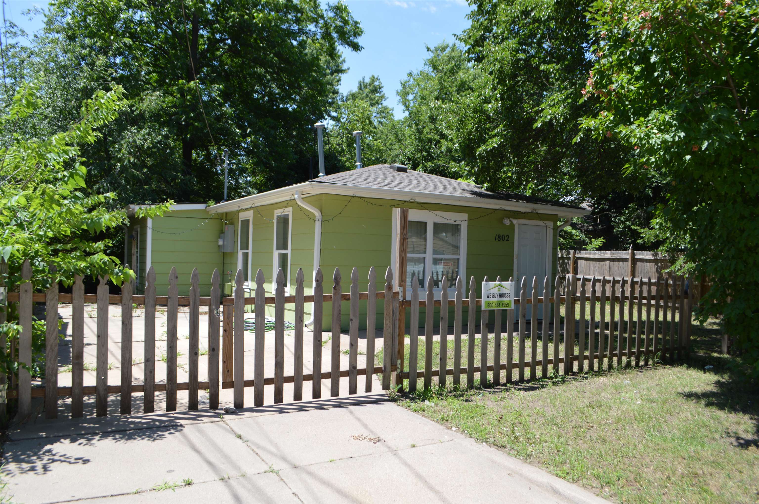 1802 S Lulu — photo