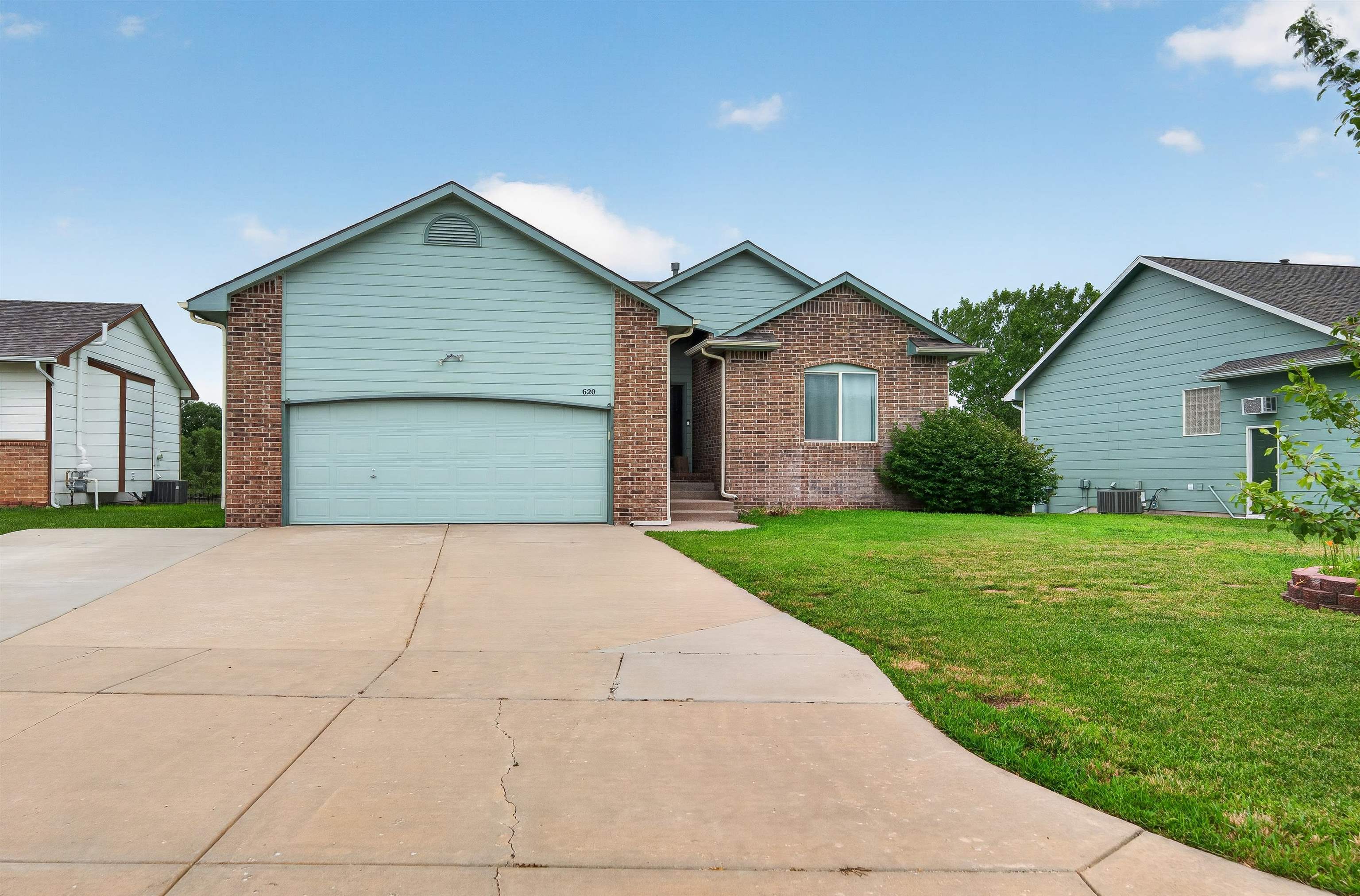 620 S Stoneridge — photo