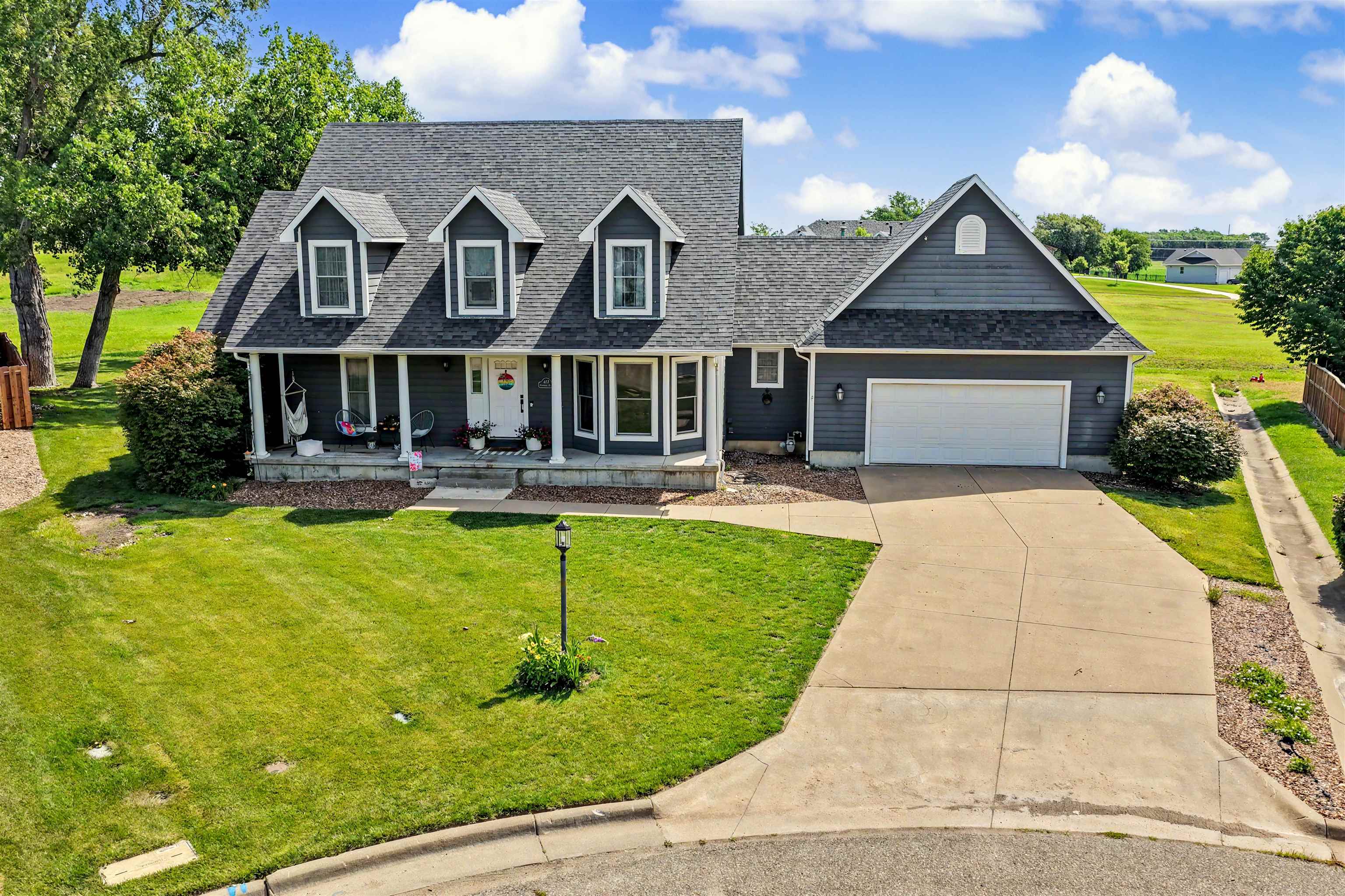 417 Coreyview Place — photo