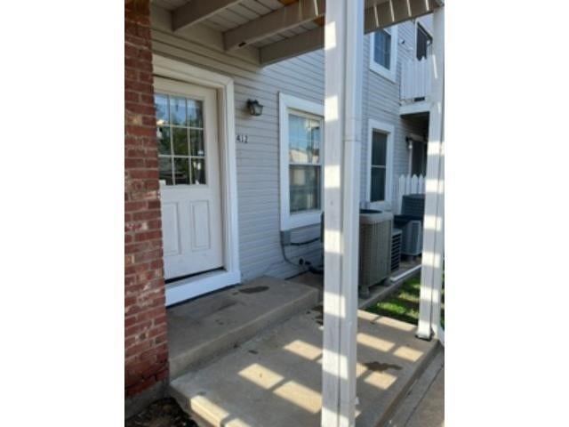 1717 S Cypress St. Apt 412 #412 — photo