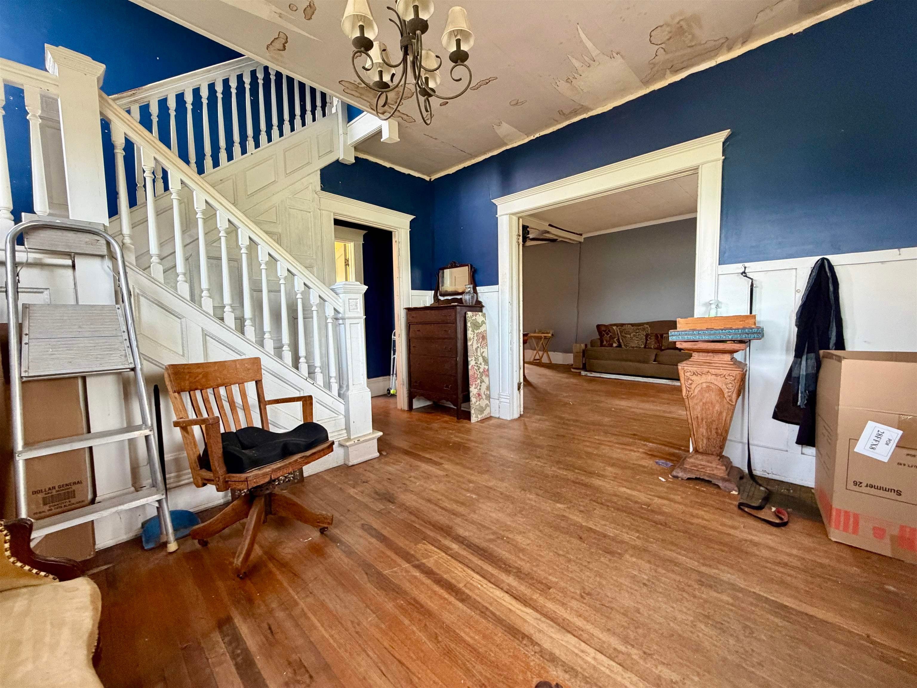 320 N Maple, Eureka, KS 67045 — photo 2