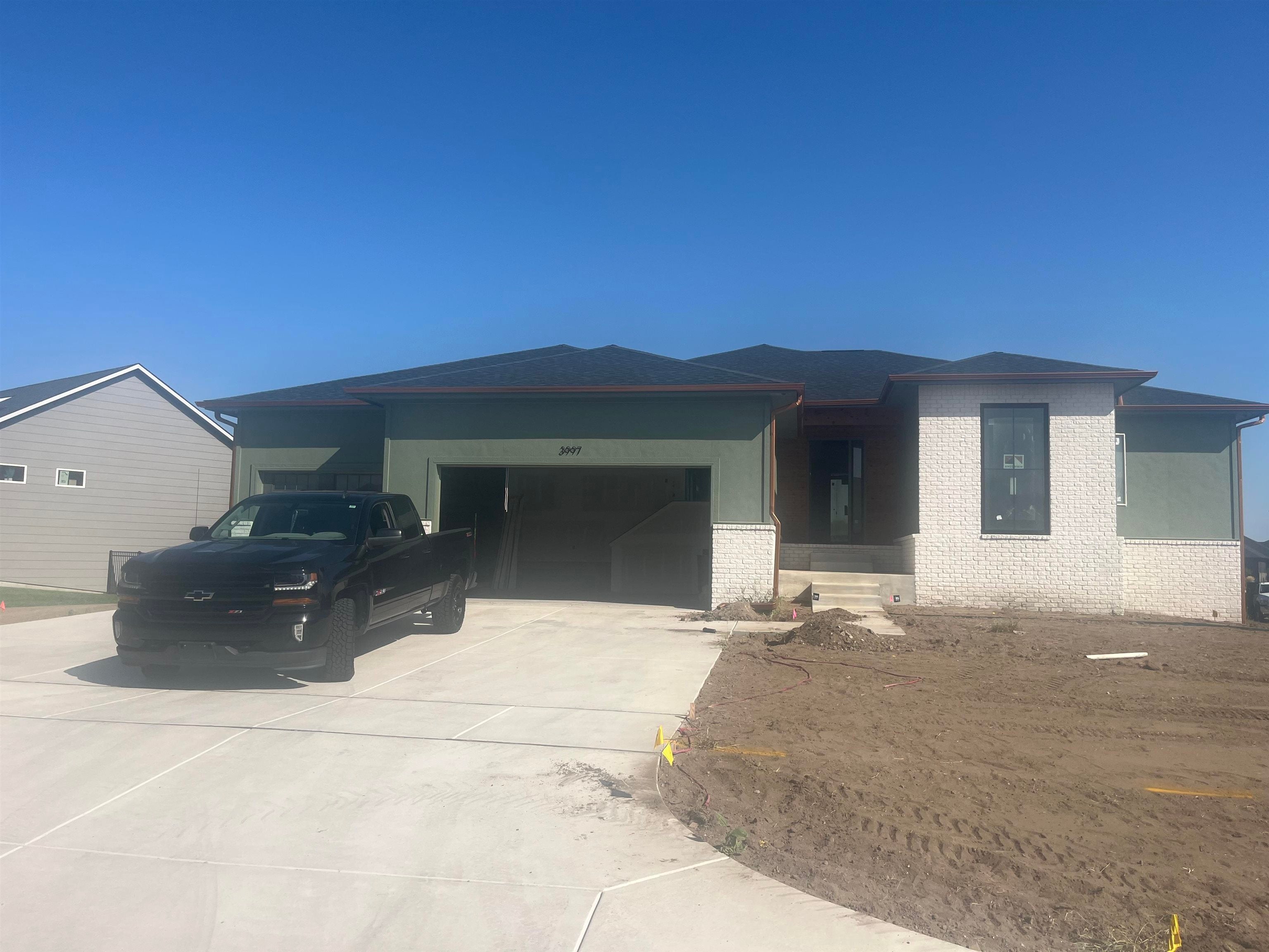 3997 N Estancia Ct — photo